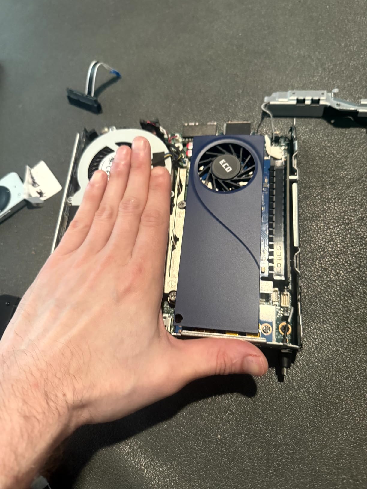 Sparkle Intel Arc B580 Titan OC, 12GB GDDR6, Torn Cooling 2.0, Axial Fan, Breathing Light, Metal Backplate - Customer Photo 1