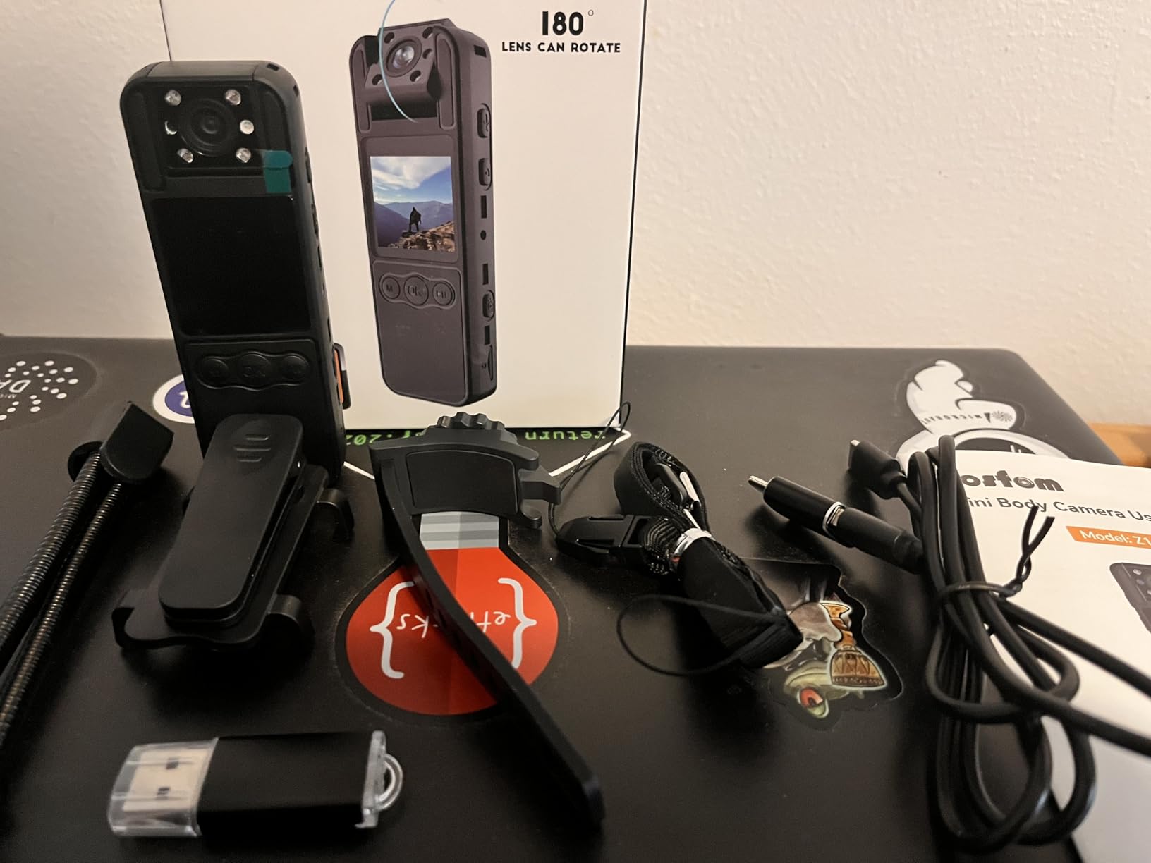 Z11 4K Body Camera with Audio and Video Recording, 128GB Small Body Cam with 180° Rotating Lens, 6HR Battery & Night Vision, Wearable Camera for Pet, Home, Office, Security Police Law Enforcement - Customer Photo 1