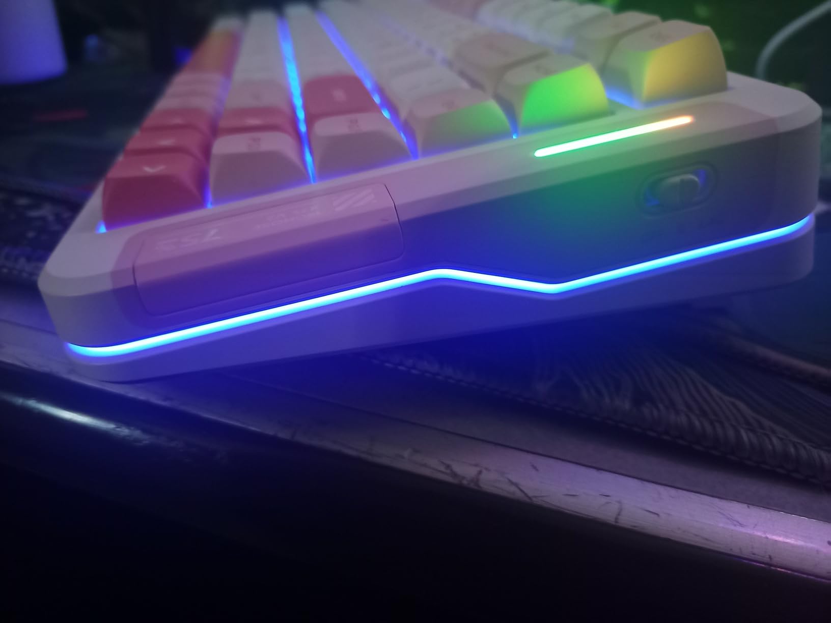 MCHOSE X75 V2 Wireless Mechanical Keyboard Volume Knob, Tri-Mode BT5.0/2.4GHz/USB-C Hot Swappable Custom Keyboards, Linear Switch Creamy Keyboards, RGB Gaming Keyboard for PC/Tablet/PS/Xbox, Blue - Customer Photo 2