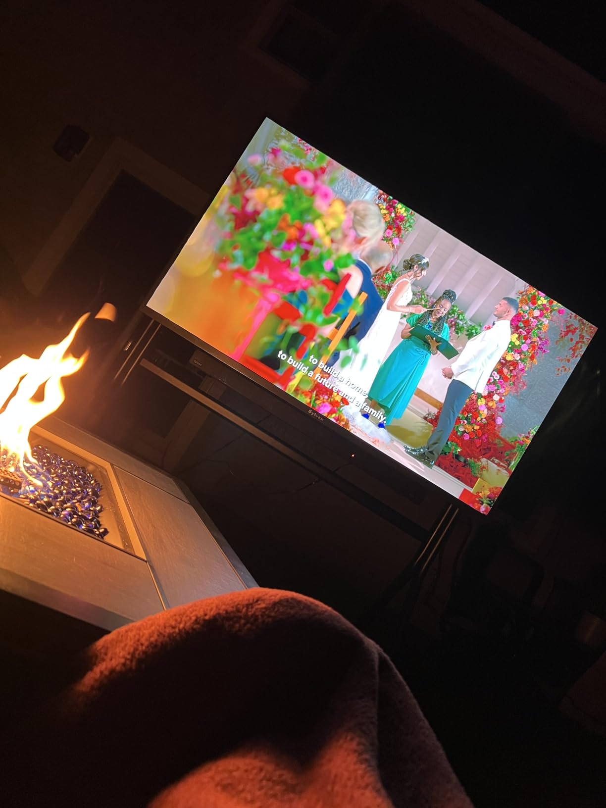SYLVOX 75'' Outdoor TV, Premium 4K@120Hz Weatherproof TV for Smoother Sports & Gaming | IP55 Waterproof, 1000nits Brightness, Dolby Atmos, Google Smart OS with HDMI 2.1 & USB 3.0 (Gaming Series, 2025) - Customer Photo 2