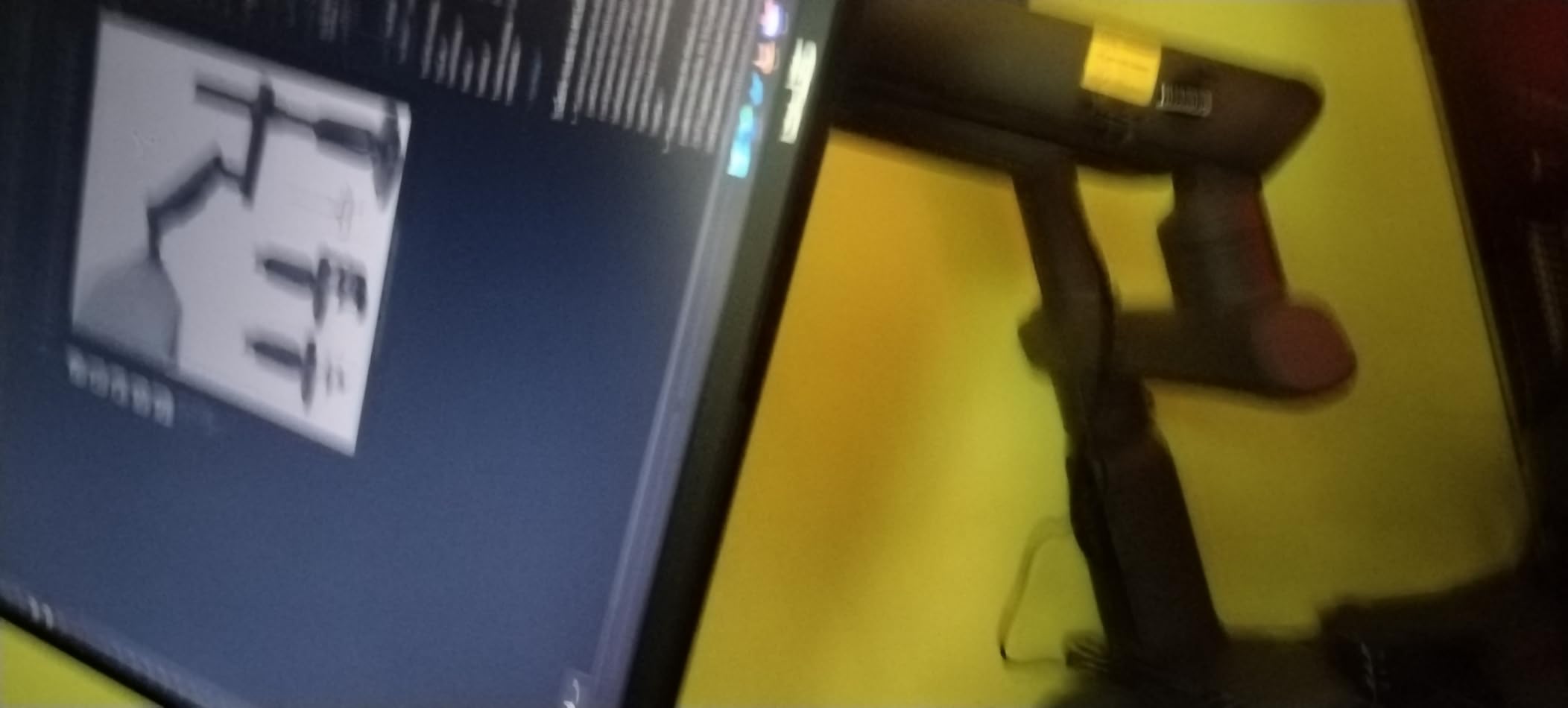 HUANUO Heavy Duty Monitor Arm for Ultrawide Screens up to 49