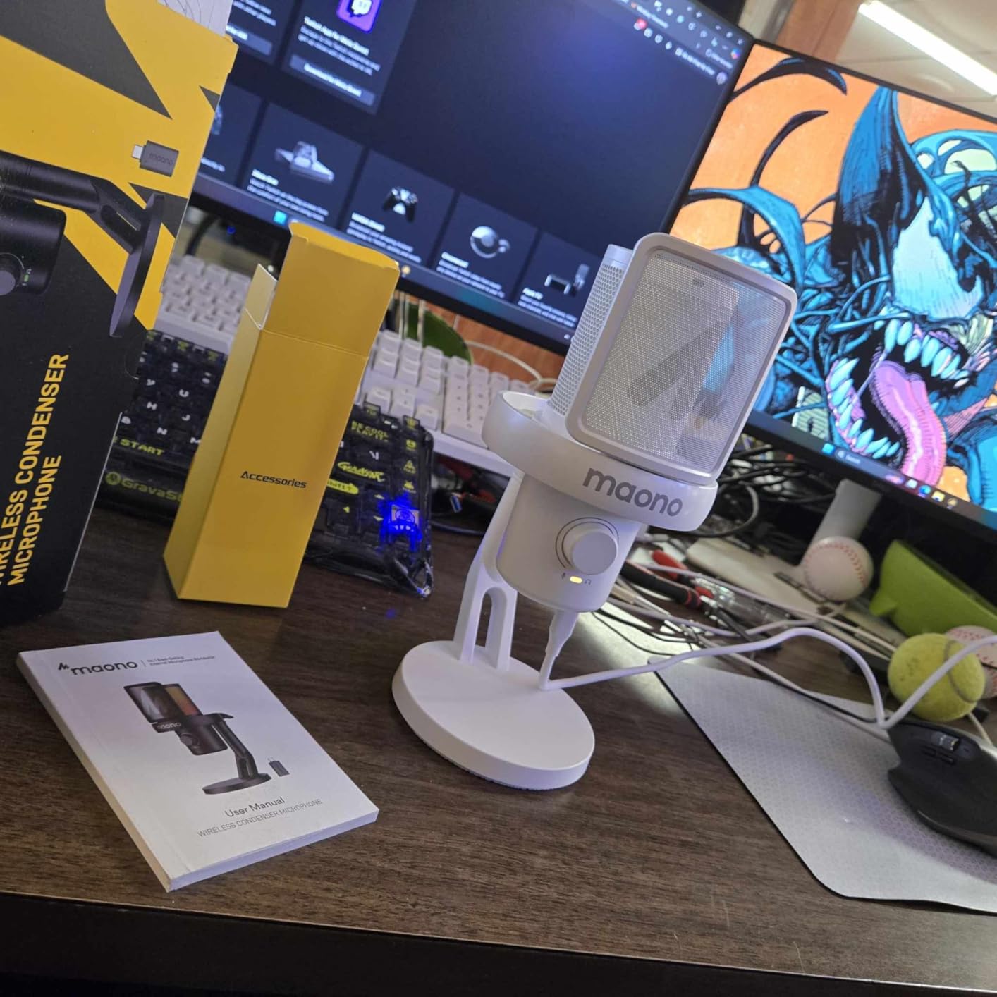 Wireless Gaming Microphone, USB Condenser Mic with Software, Noise Cancellation, AI Voice Changer, RGB Lights, Mute, Gain for Streaming Recording Podcast Computer PC Laptop, DM40 White - Customer Photo 2
