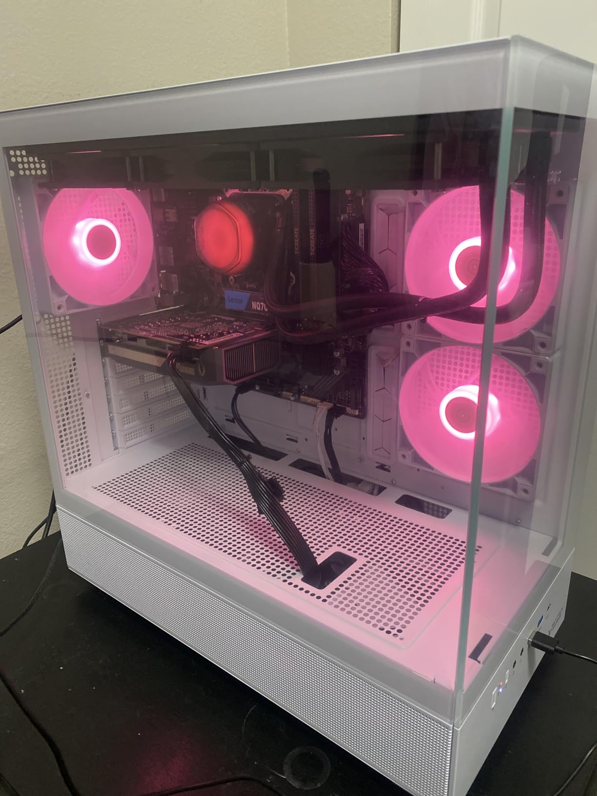 Skytech Gaming Azure 3 Desktop PC, Ryzen 7 9700X 3.8 GHz (5.5GHz), NVIDIA RTX 4060 8GB, 1TB NVMe SSD, 16GB DDR5 RAM 6000, 650W Gold PSU, 360mm ARGB AIO, Wi-Fi, Win 11 - Customer Photo 2