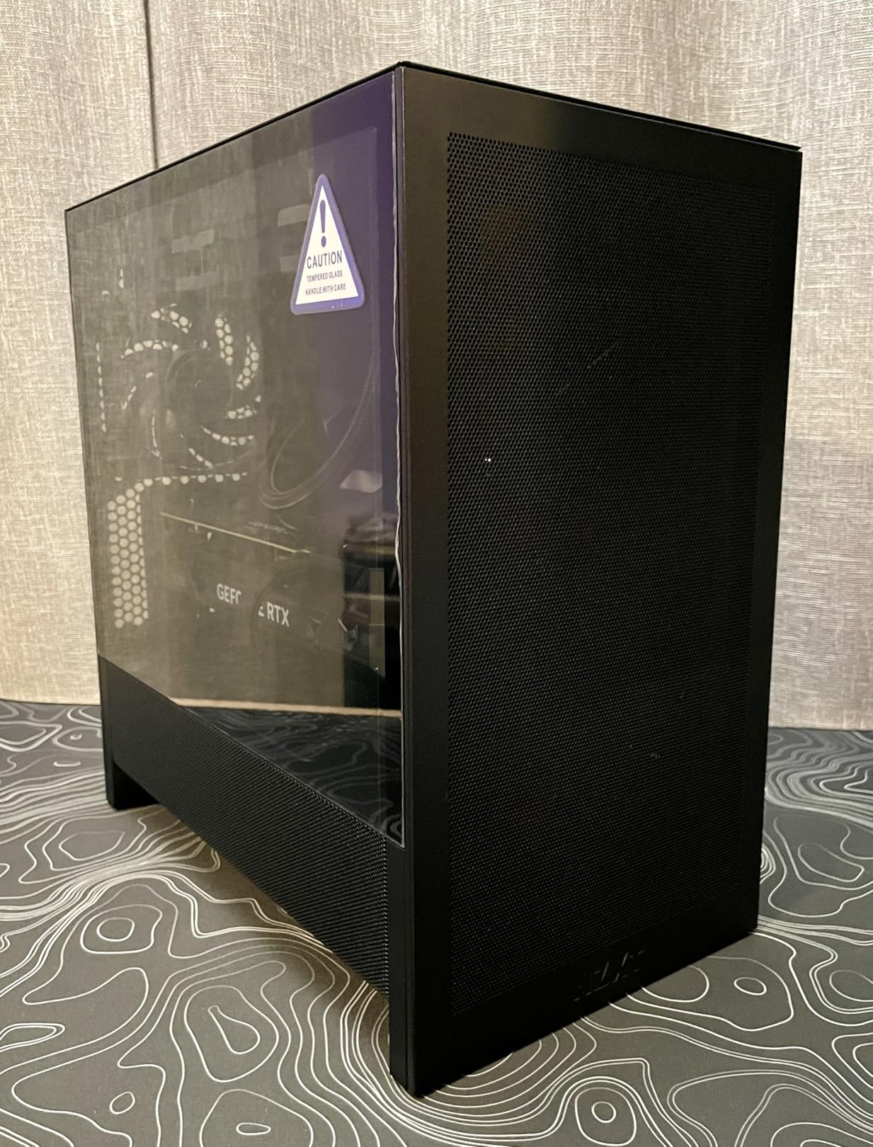 NZXT H3 Flow – Micro-ATX PC Case – Optimized Airflow – Includes 1 x 120mm Rear Fan – Supports Full-Sized GPUs – Fits 280mm Front, 240mm Top Radiator – Back-Connect Motherboard – Black - Customer Photo 2