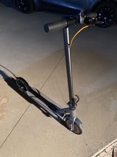VOLPAM 10 Inches Electric Scooter, Dual Suspension, 22 MPH Top Speed, 500W Powerful Motor, 28 Miles Long Range, Dual Braking, Max Load 264 lbs - Customer Photo 3