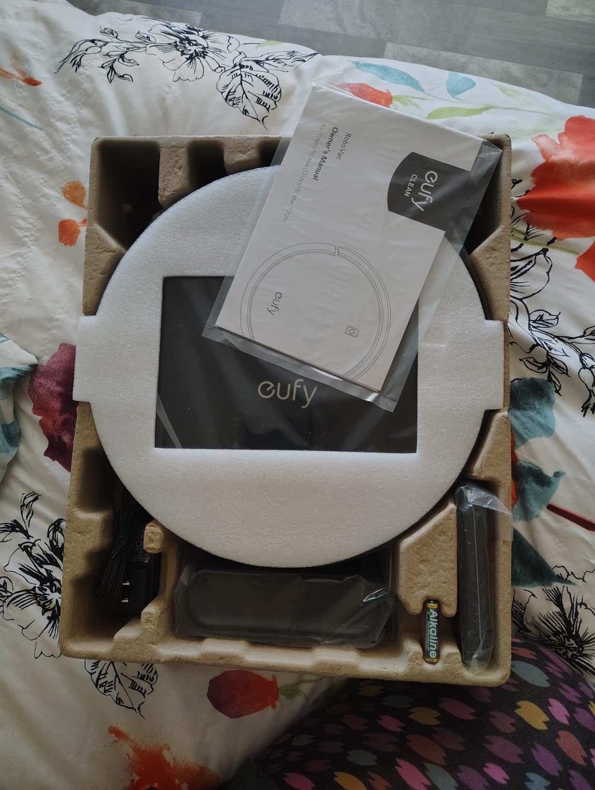 eufy C10 Robot Vacuum Self Emptying, 8 Weeks Hands Free, Advanced Smart Mapping with LiDAR Navigation, 2.85-Inch Slim Design, Powerful Suction, Edge Expansion Brush for Pet Hair - Customer Photo 2
