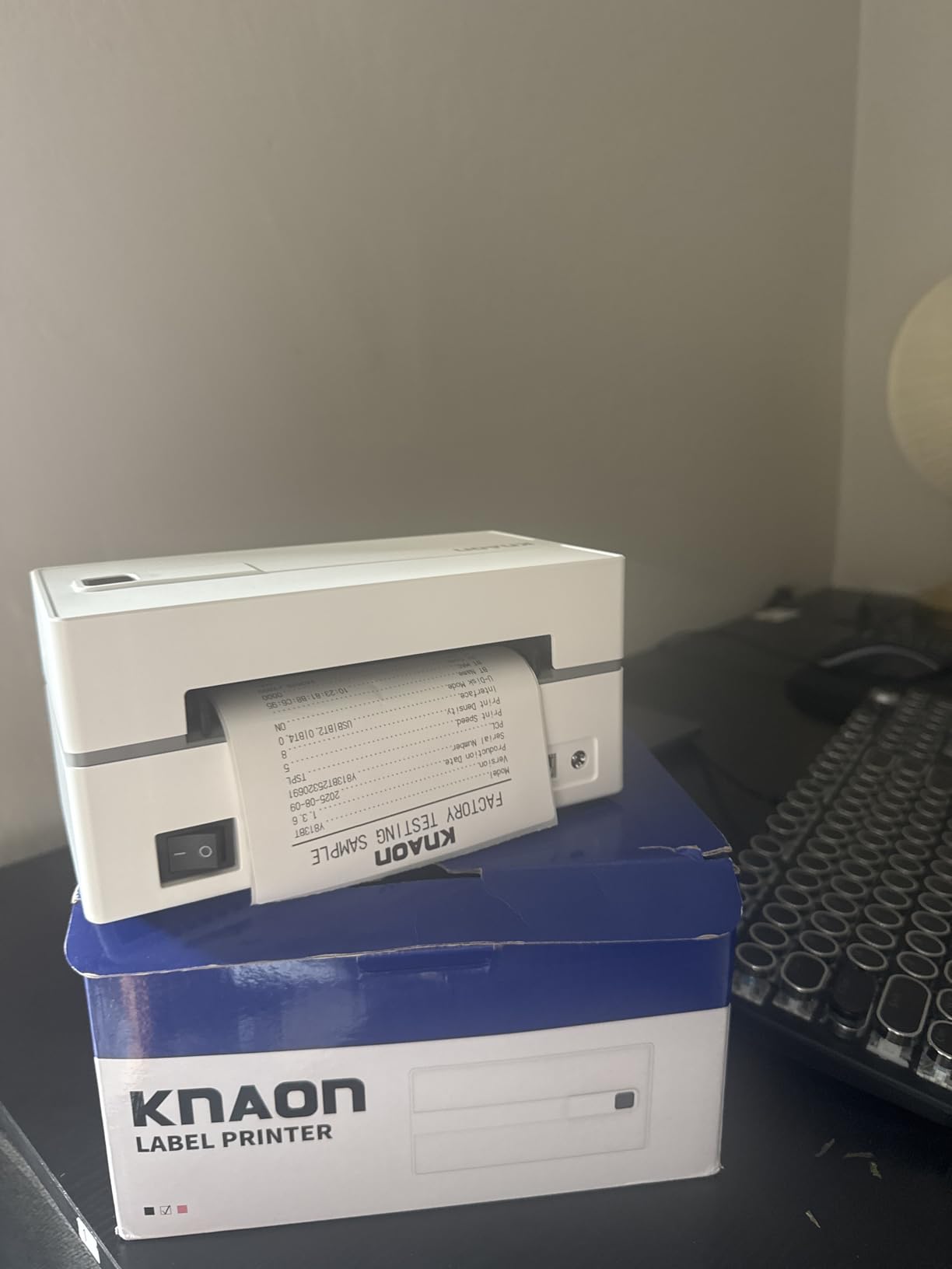 Bluetooth Thermal Shipping Label Printer, 4x6 Portable Thermal Address Label Printer for Small Business, Compatible with iPhone,Android,Windows,Mac,Chromebook –Works with Ebay Shopify USPS&More - Customer Photo 2