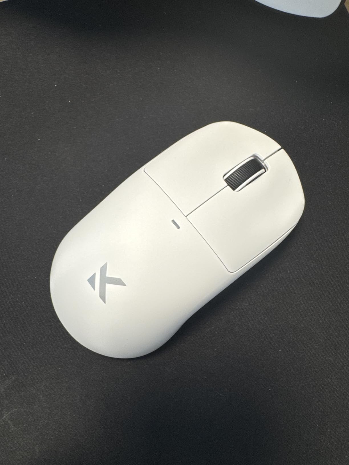 MCHOSE M7 Wireless Gaming Mouse, 8K Polling, 53g Lightweight Ergonomic Computer Mouse, PAW3395 Optical Sensor, 650 IPS, 26000 DPI, 6 Programmable Controls, USB-C 3-Modes, PC/Mac White - Customer Photo 1