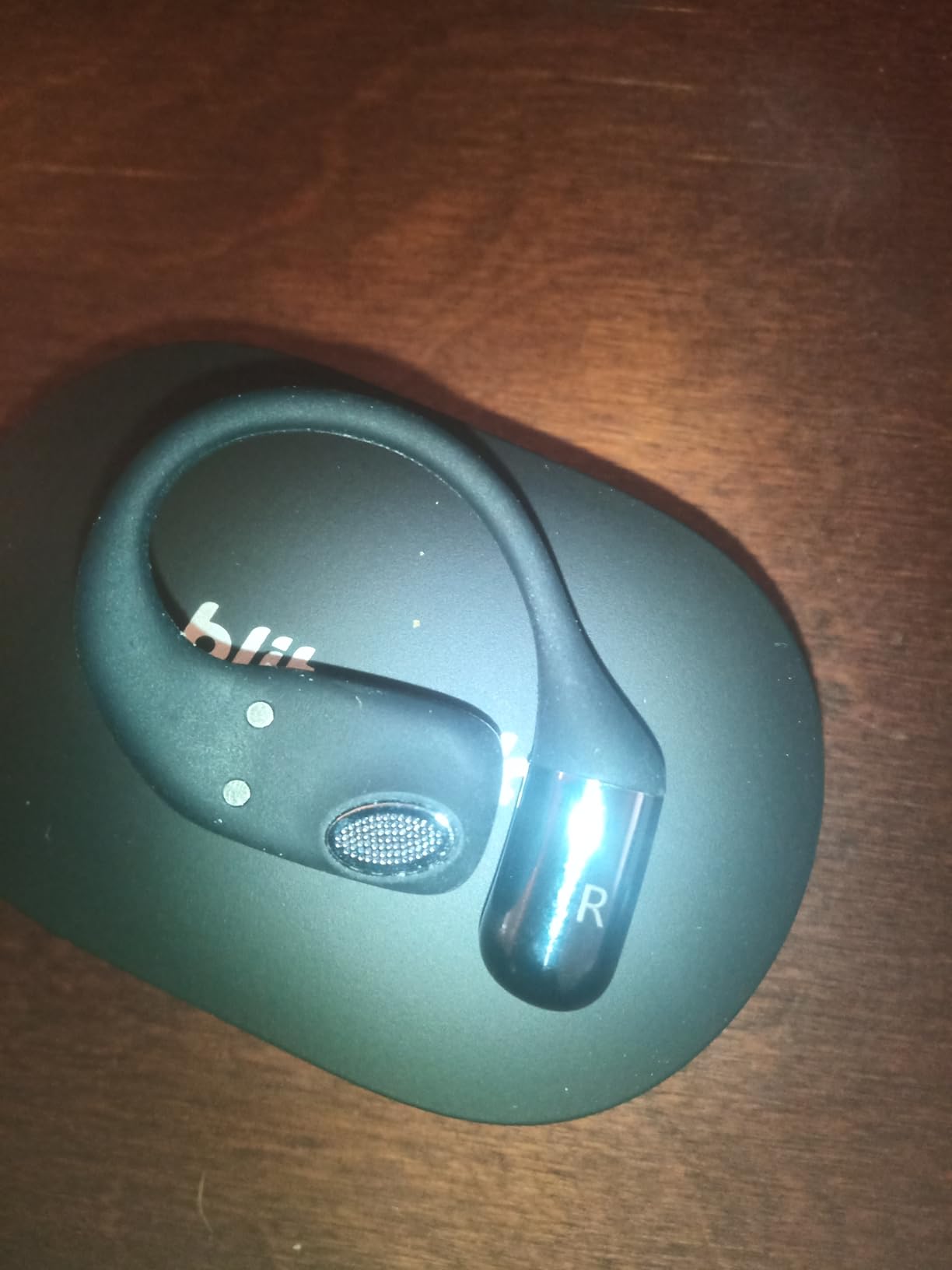 Open Ear Headphones 0.25oz Ultra Lightweight Comfort,0.7mm Thinner Earhooks, Bluetooth 5.4 Over The Ear Earbuds with Clear Calls, IPX7 Waterproof, 28H Playtime - Customer Photo 5