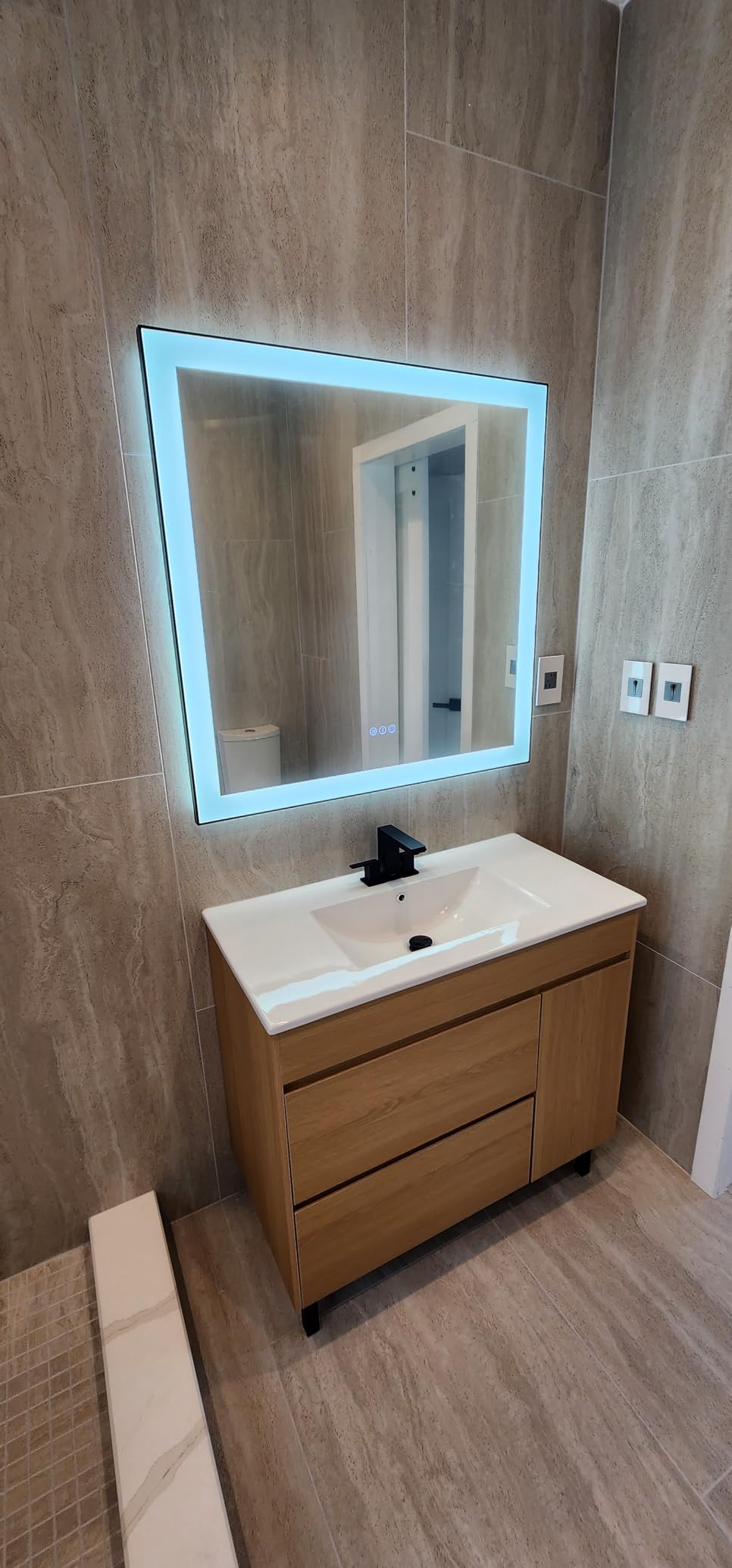 24x36 Bathroom LED Mirror, Black Aluminum Edge Lighted Mirror, 3 Colors Stepless Dimmable Vanity Mirror, Skincare, Anti-Fog, Shatter-Proof, ETL Listed, Memory Smart Mirror(Horizontal/Vertical) - Customer Photo 2