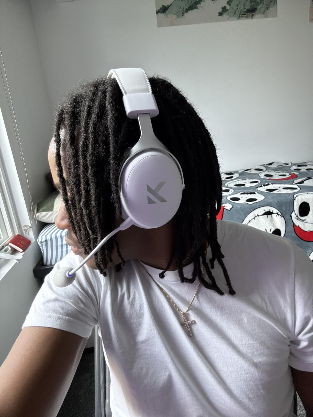 MCHOSE V9 Wireless Gaming Headset 7.1 Surround Sound for PS5 PS4 PC SWITCH TOPSPEED Gaming Headphones with Noise Canceling Mic, 125Hr Battery, Low 15ms Latency, Lightweight, BT 5.3 FPS Games Black&Red - Customer Photo 4