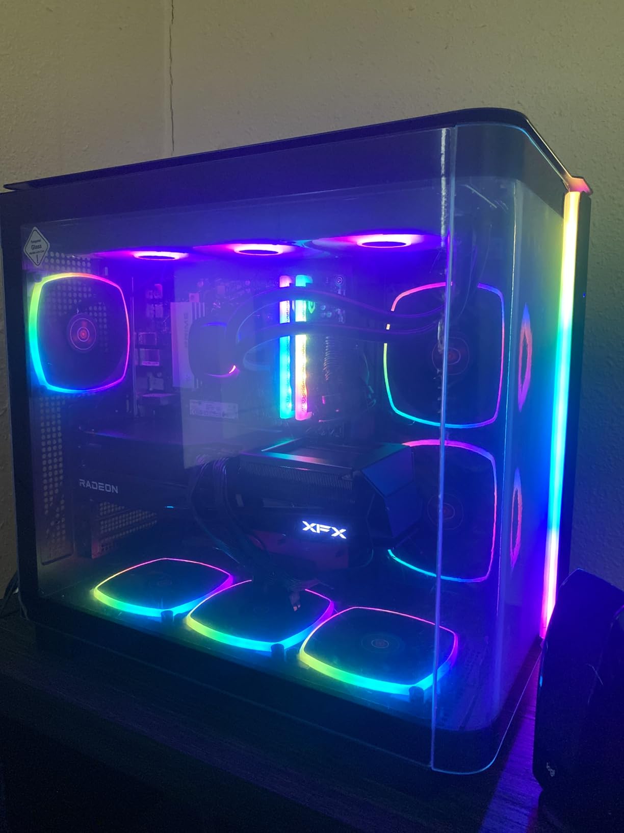 Skytech Gaming Legacy 4 Desktop PC, Ryzen 7 9800X3D 4.7 GHz (5.2 GHz), AMD RX 7900XTX 24GB, X670 Board, 2TB Gen4 NVMe SSD, 32GB DDR5 RAM 6000 RGB, 1000W Gold ATX 3 PSU, 360mm ARGB AIO, Wi-Fi, Win 11 - Customer Photo 1