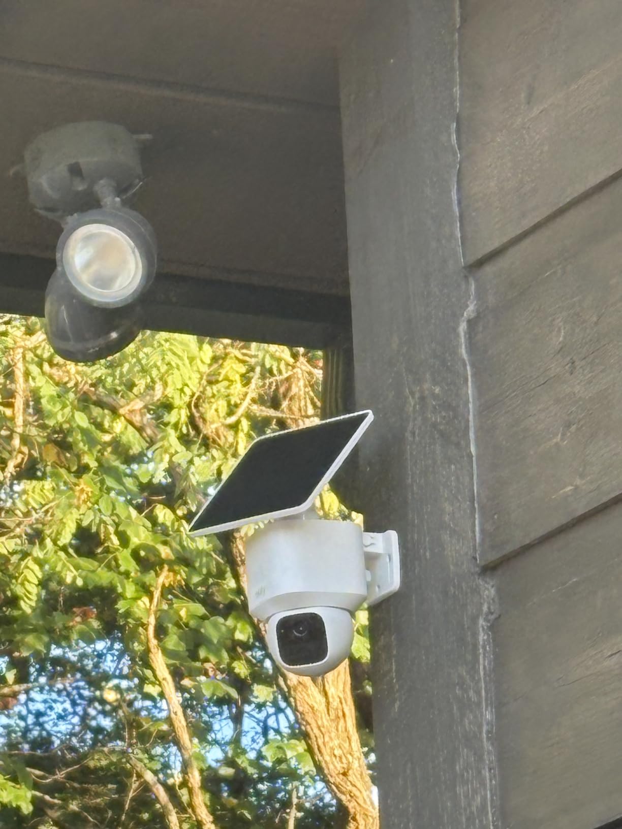 eufy Security SoloCam E30, 4-Cam Pack Kit, Security Cameras Wireless Outdoor, Solar Camera Outdoor Wireless, 360° Pan, AI Tracking, 2K Clarity, No Monthly Fee - Customer Photo 1