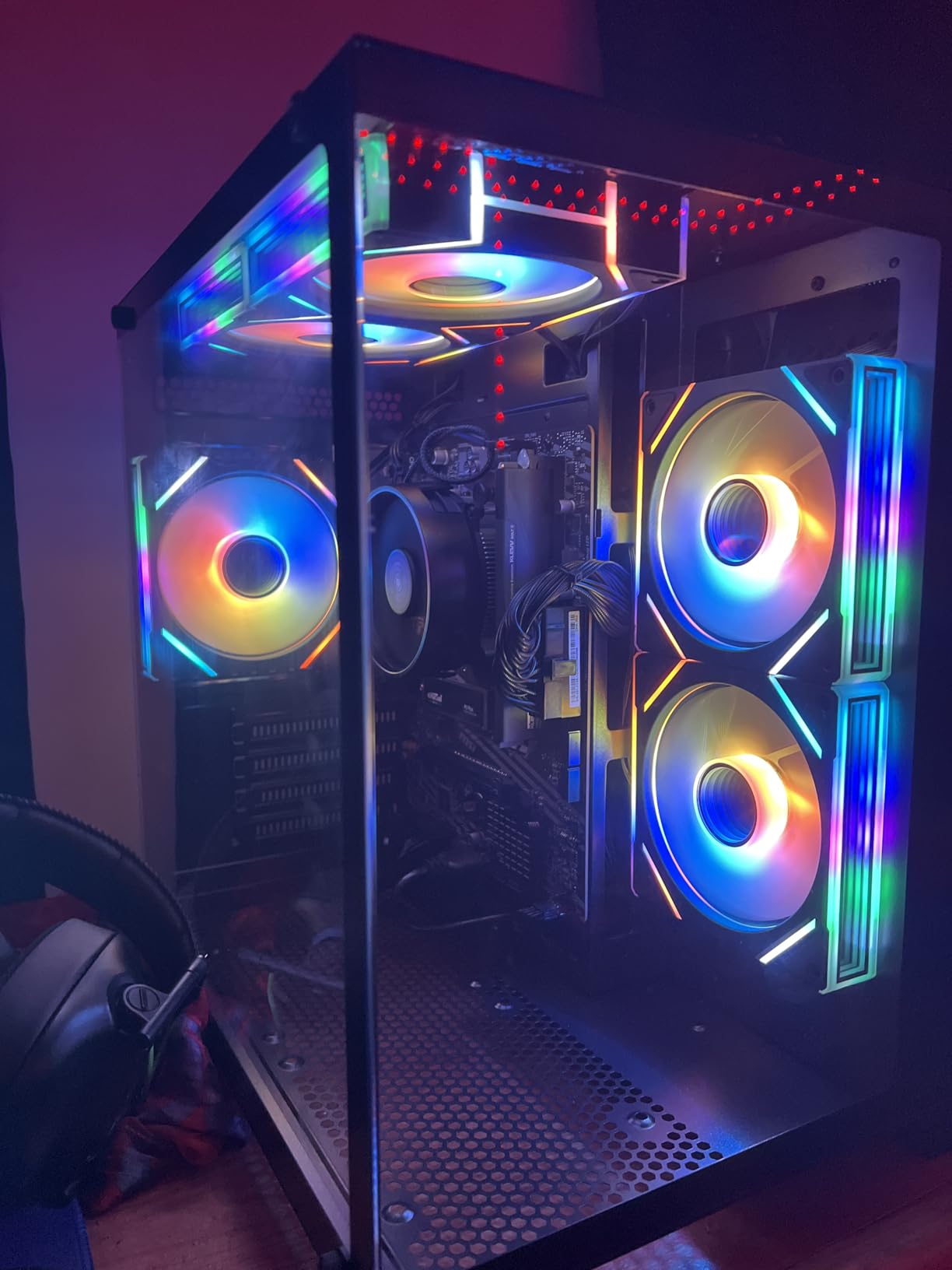 Gaming PC Desktop Computer AMD Ryzen 5 5600GT,16GB DDR4 3200MHz,1TB M.2 NVMe PCle4.0 Gen4,550W 80PLUS PSU,WiFi,Game Design Office Console,Sea View Room, Towers Prebuilt PC (Black) - Customer Photo 3
