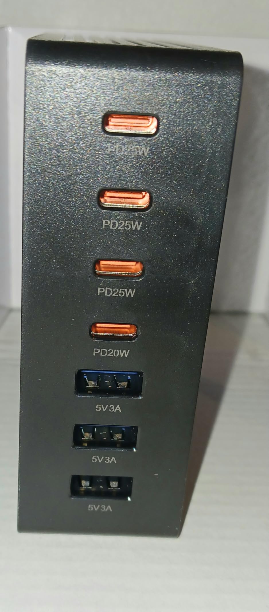 140W USB C Charging Station, GaN III 7 Port Fast Charger Station, PD 3.0 USB Charging Station for Multiple Devices, USB Charging Hub, Multiple USB C Charger Station for iPad iPhone Samsung Android - Customer Photo 2