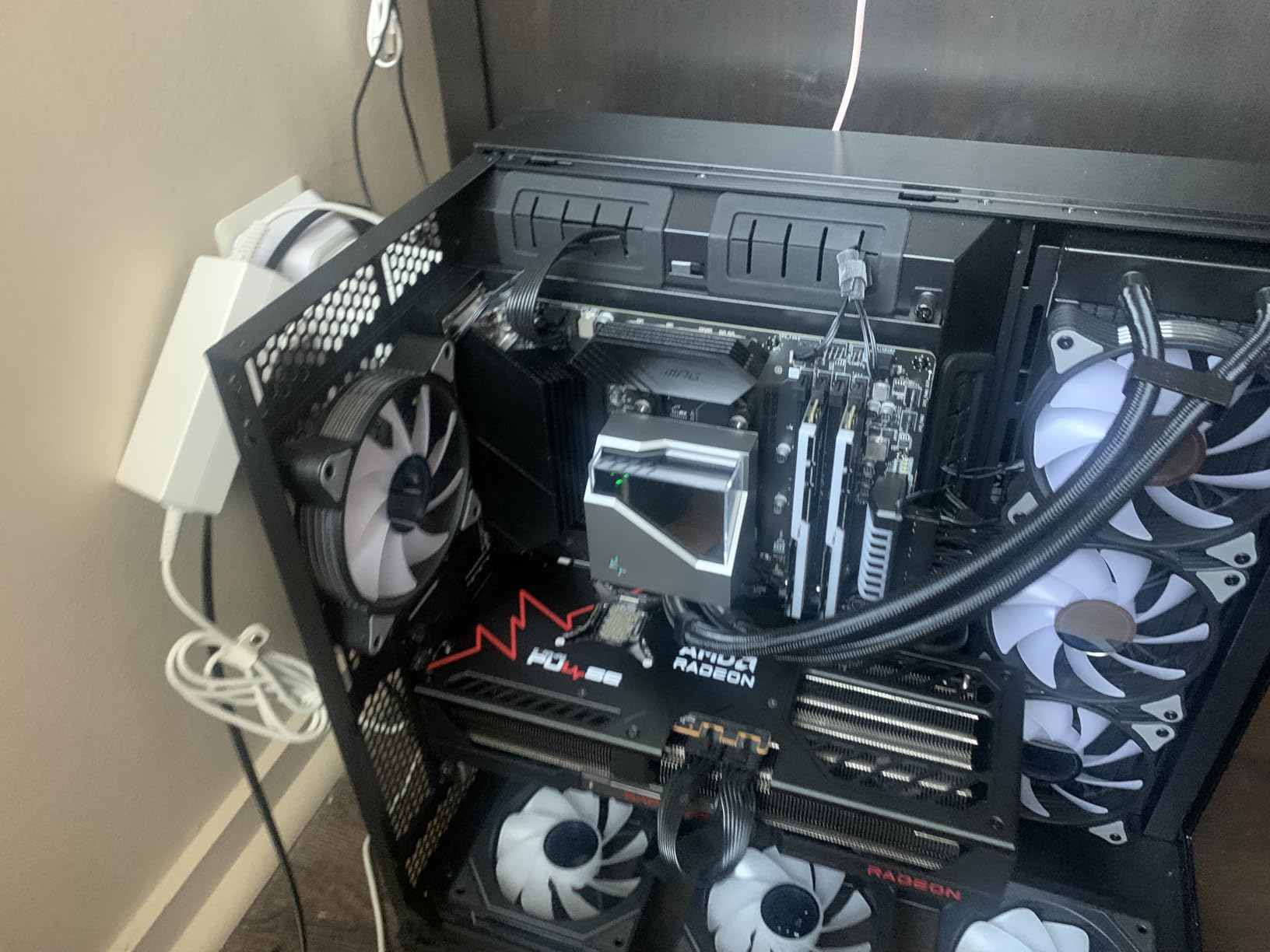 Sapphire 11348-03-20G Pulse AMD Radeon™ RX 9070 XT Gaming Graphics Card with 16GB GDDR6, AMD RDNA 4 - Customer Photo 3