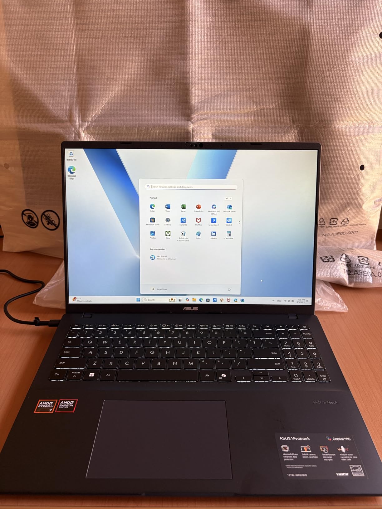 ASUS Vivobook 16 Laptop, Copilot+ PC, 16