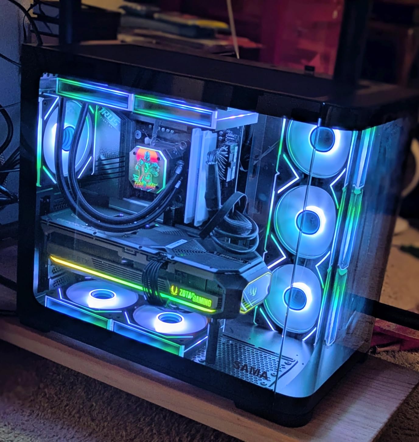 ZOTAC Gaming GeForce RTX 5090 AMP Extreme Infinity DLSS 4 32GB GDDR7 512-bit 28 Gbps PCIE 5.0 Gaming Graphics Card, IceStorm 3.0 Advanced Cooling, Spectra 2.0 ARGB Lighting, ZT-B50900B-10P - Customer Photo 5