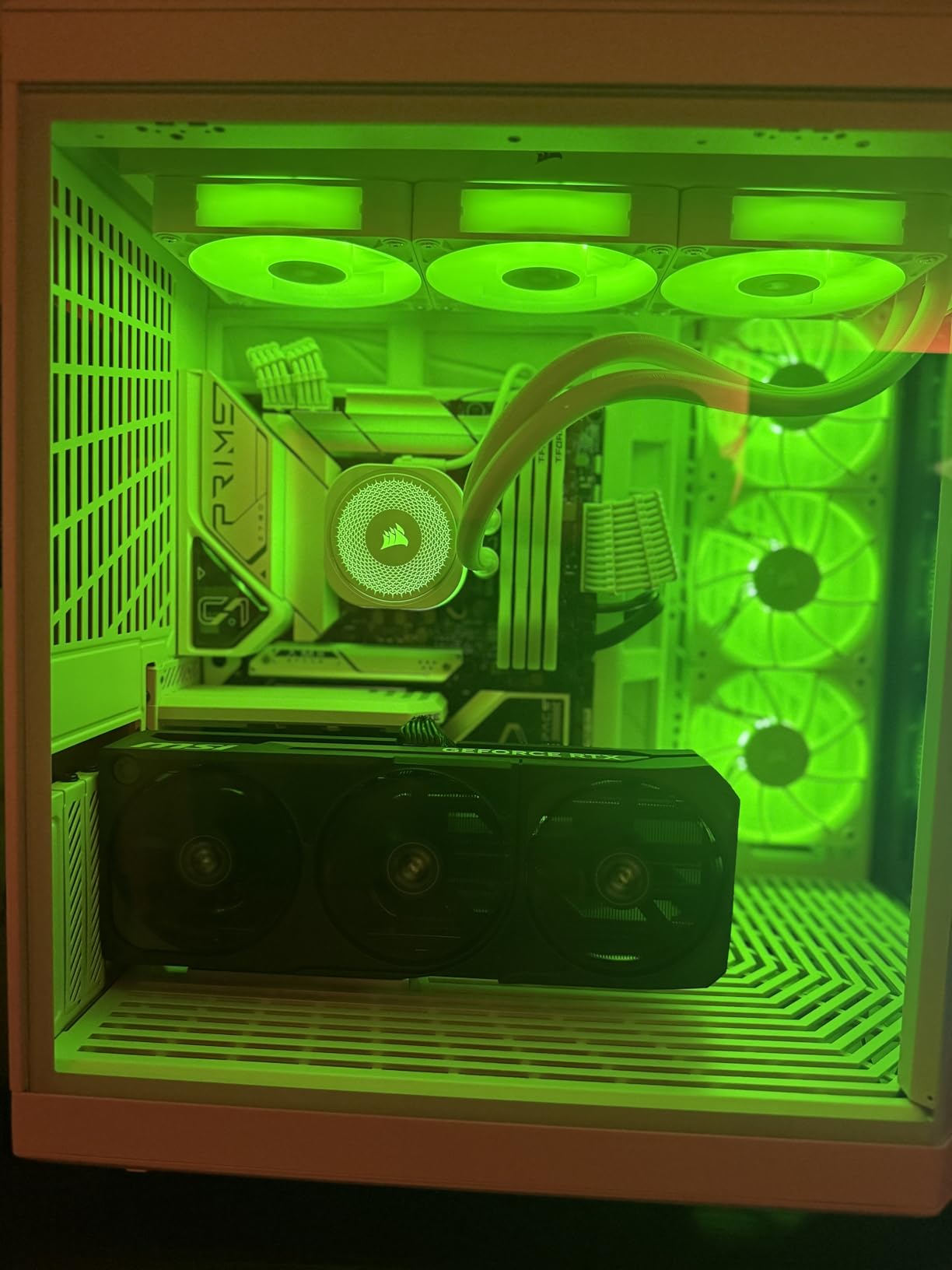 Velztorm White Praetix 3D Custom Built Y60 Gaming Desktop PC (GeForce RTX 5080 16GB (Beats 4090) Liquid Cooled AMD Ryzen 7 9800X3D, 32GB DDR5, 2TB PCIe SSD, 1000W PSU, WiFi 7, Win 11 Pro) - Customer Photo 1