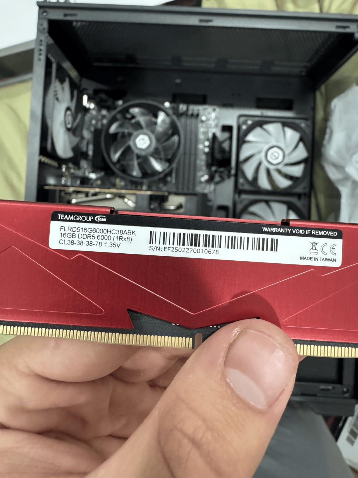 CyberPowerPC Gamer Xtreme VR Gaming PC, Intel Core i5-13400F 2.5GHz, GeForce RTX 5060 8GB, 16GB DDR5, 1TB PCIe 4.0 SSD, WiFi Ready & Windows 11 Home (GXiVR8060A40) - Customer Photo 1