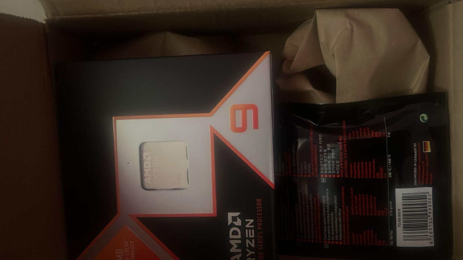 AMD Ryzen 9 9900X3D 12-Core Processor - Customer Photo 3