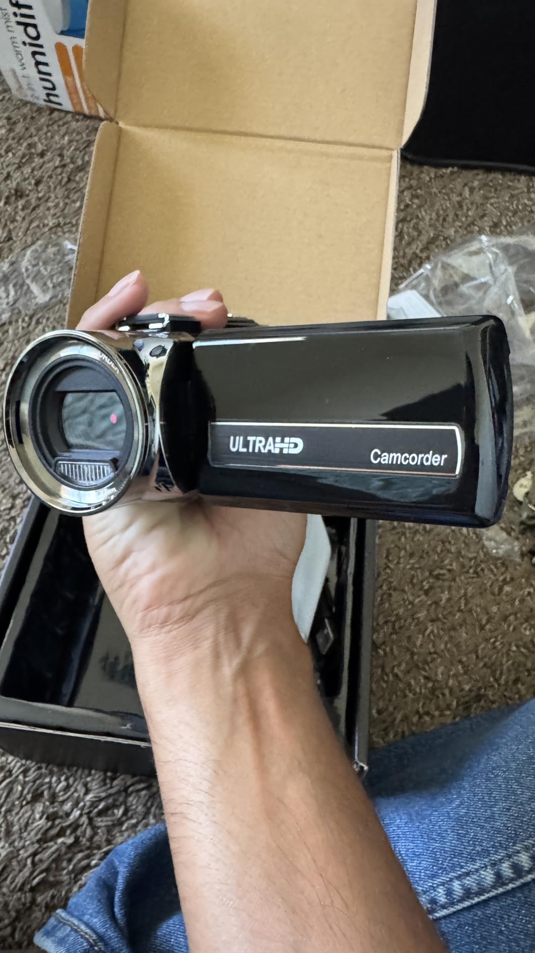 Video Camera Camcorder FHD 1080P 36MP YouTube Vlogging Camera Recorder 3.0 Inch 270 Degree Rotation Screen 18X Digital Zoom Camcorders with Microphone,32GB SD Card and 2 Batteries - Customer Photo 1