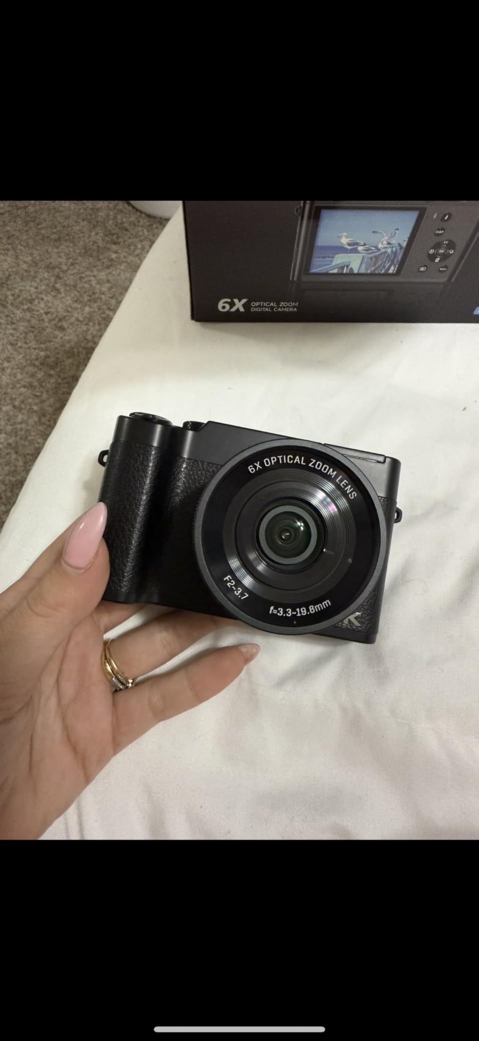 Digital Camera, 6X Optical Zoom & WiFi, 5K 30FPS 64MP Vlogging Camera, Rear and Front Cameras for Photography and Video, Autofocus & Anti-Shake, Travel Selfie for YouTube with Flash Dial 64GB Card - Customer Photo 2