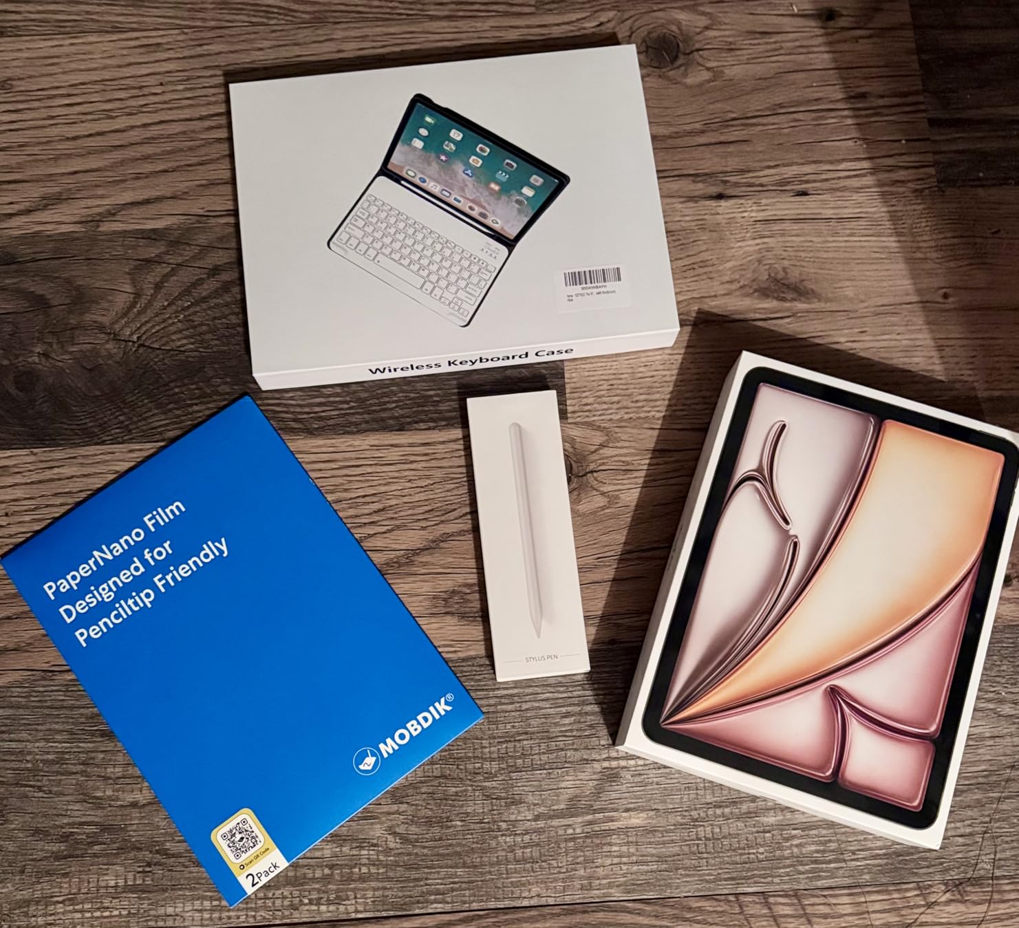 iPad Air 11-inch with M3 chip Built for Apple Intelligence, Liquid Retina Display, 128GB, 12MP Front/Back Camera, Wi-Fi 6E, Touch ID, All-Day Battery Life — Purple - Customer Photo 4
