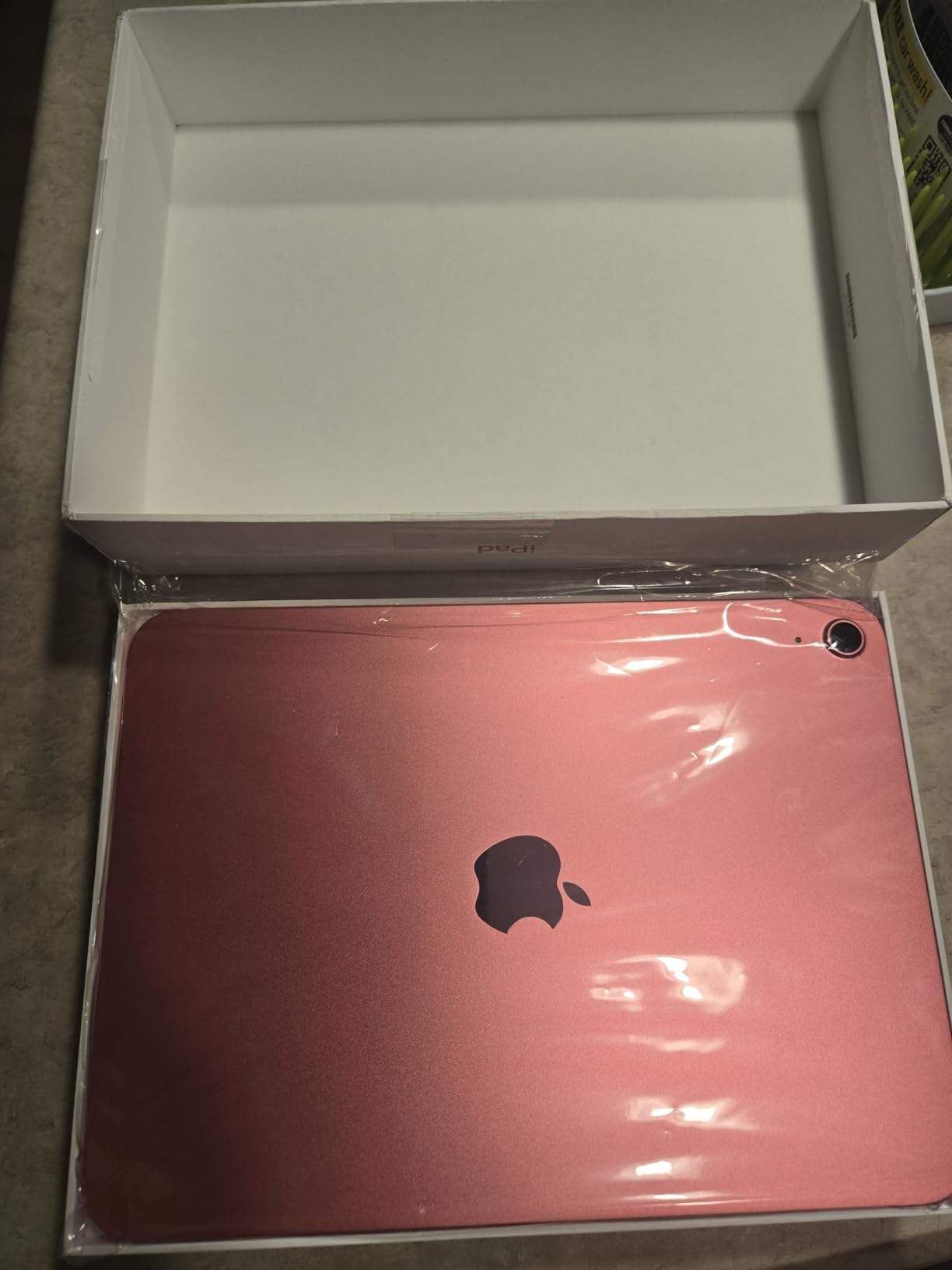 Apple iPad 11-inch: A16 chip, 11-inch Model, Liquid Retina Display, 128GB, Wi-Fi 6, 12MP Front/12MP Back Camera, Touch ID, All-Day Battery Life — Blue - Customer Photo 2