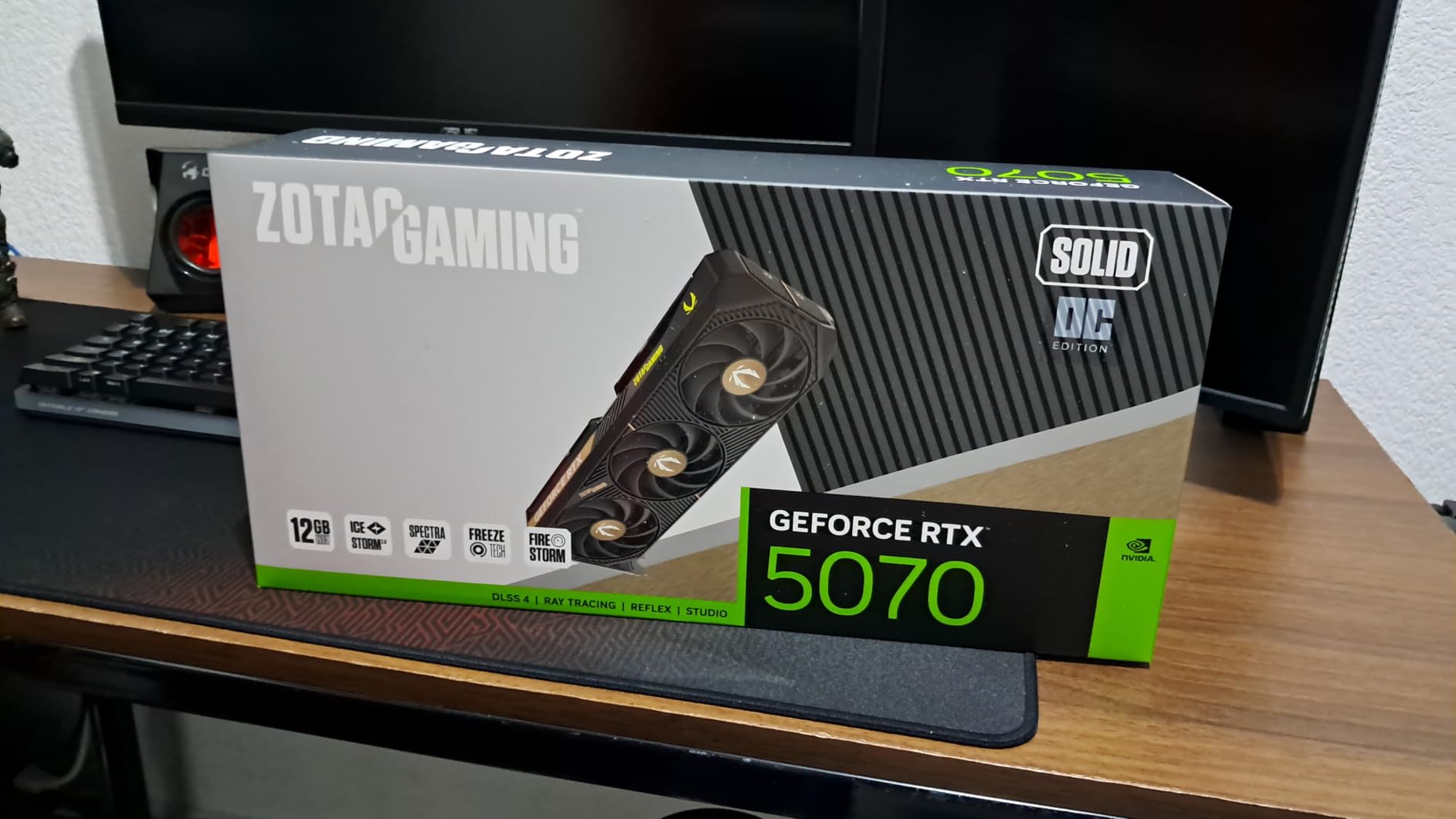 ZOTAC Gaming GeForce RTX 5070 Solid OC DLSS 4 12GB GDDR7 192-bit 28 Gbps PCIE 5.0 Gaming Graphics Card, IceStorm 2.0 Cooling, Spectra RGB Lighting, ZT-B50700J-10P - Customer Photo 1