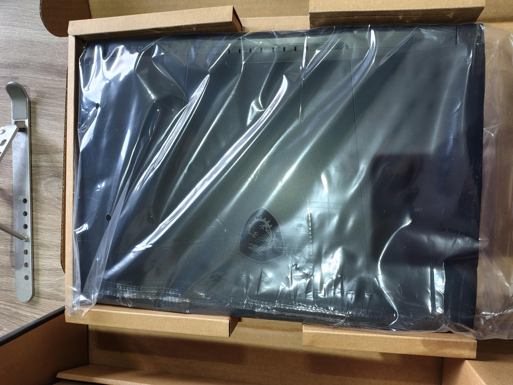 MSI Katana 15 HX 15.6
