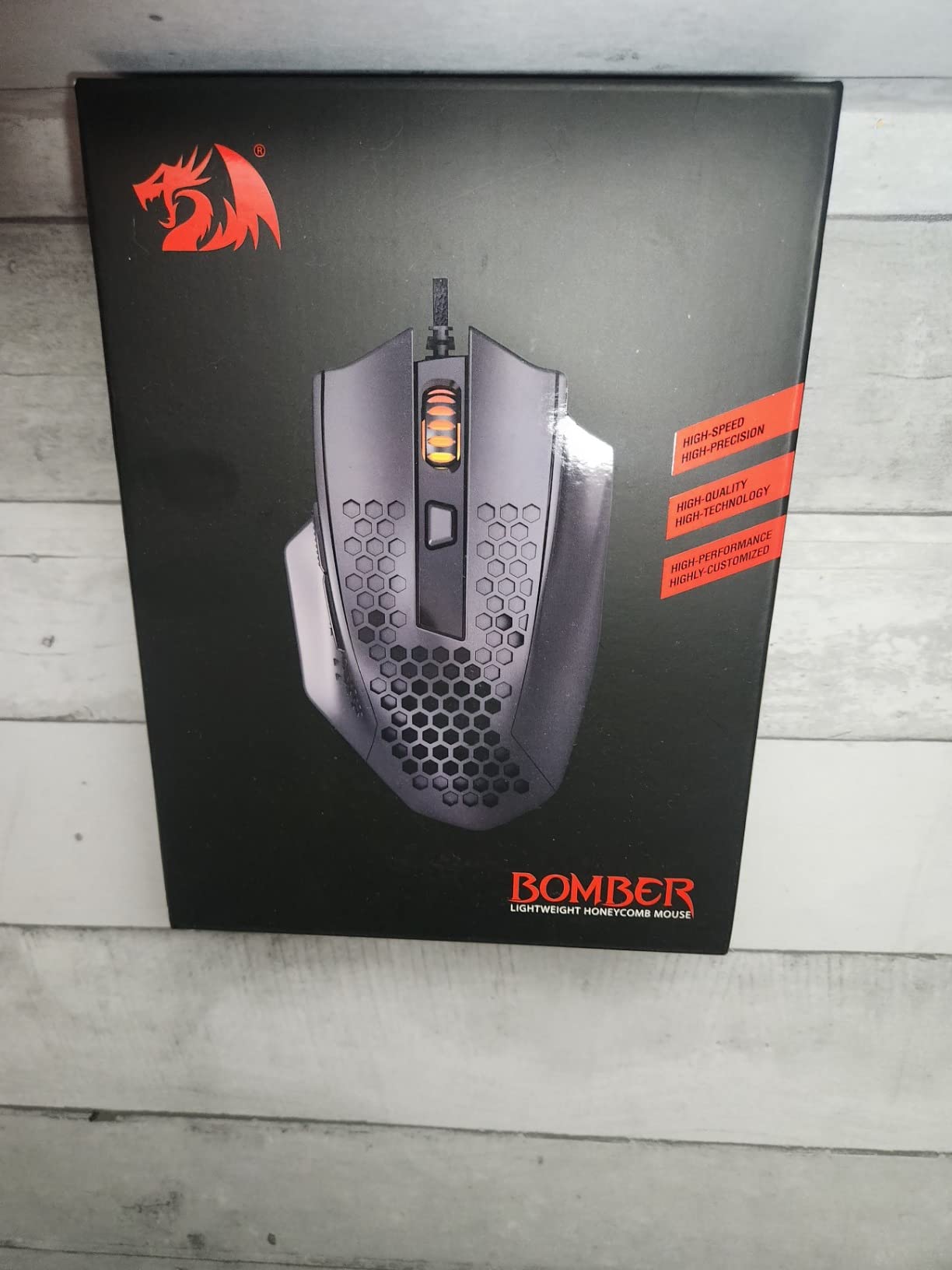 Redragon M725 Honeycomb Shell Gaming Mouse Wireless, Ultra Lightweight 49g, 8000 DPI Tri-Mode BT5.1/2.4GHz/Type-C Wired Gamer Mouse with 2 Side Buttons, Macro Programmable for PC/Mac/Laptop, Black - Customer Photo 2