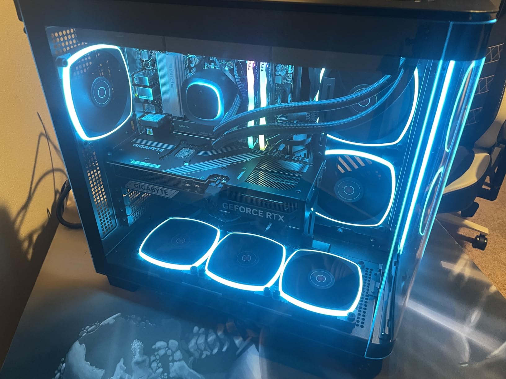 Skytech Gaming King 95 Desktop PC, Ryzen 9 9900X3D 4.4 GHz (5.5GHz), NVIDIA RTX 5070 Ti 16GB, 2TB Gen4 NVMe SSD, 64GB DDR5 RAM 6000 RGB, 850W Gold PSU, 360mm ARGB AIO, Wi-Fi, Win 11 - Customer Photo 1