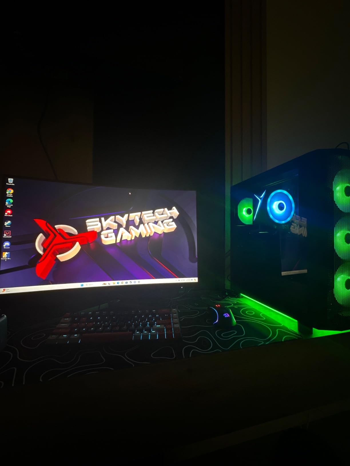 Skytech Gaming King 95 Desktop PC, Ryzen 9 9900X3D 4.4 GHz (5.5GHz), NVIDIA RTX 5070 Ti 16GB, 2TB Gen4 NVMe SSD, 64GB DDR5 RAM 6000 RGB, 850W Gold PSU, 360mm ARGB AIO, Wi-Fi, Win 11 - Customer Photo 2