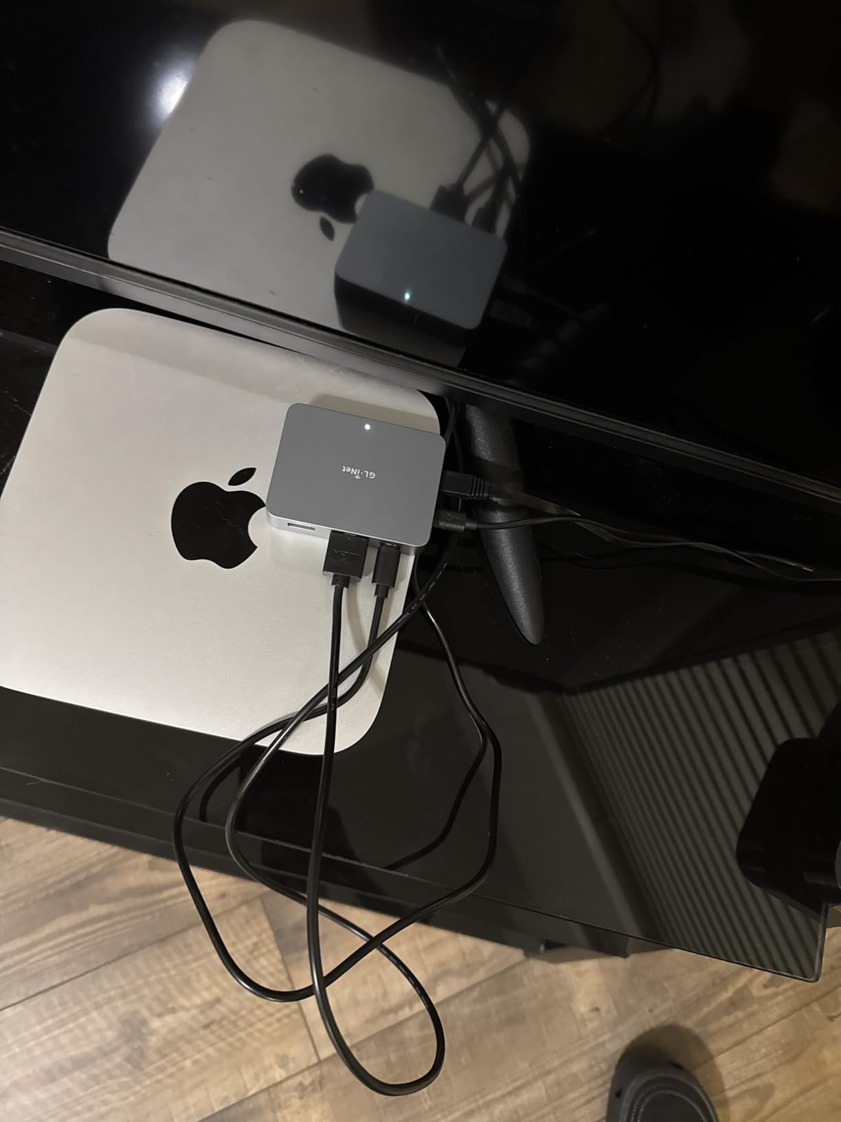 GL.iNet Comet (GL-RM1) Remote KVM Over Internet, 4K@30Hz Tailscale Support,Remote Keyboard, Video, Mouse, Install OS Via BIOS Control, Adapted KVM Switches for Home Offices,Data Center - Customer Photo 1