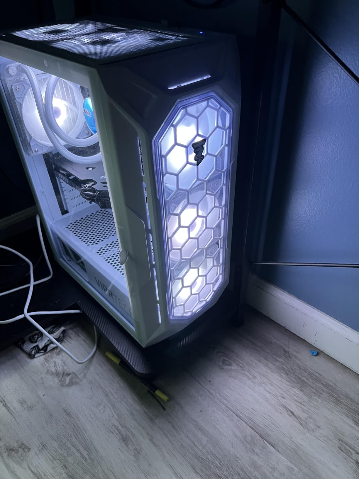 ViprTech Ghost 4.0 Liquid-Cooled PC - AMD Ryzen 7 (4.4Ghz Turbo), RTX 4060 Ti 8GB, 32GB DDR4 3200, 1TB NVMe SSD, VR-Ready, Streaming, WiFi, RGB, Win 11, Gaming Desktop Computer Prebuilt, Black - Customer Photo 1