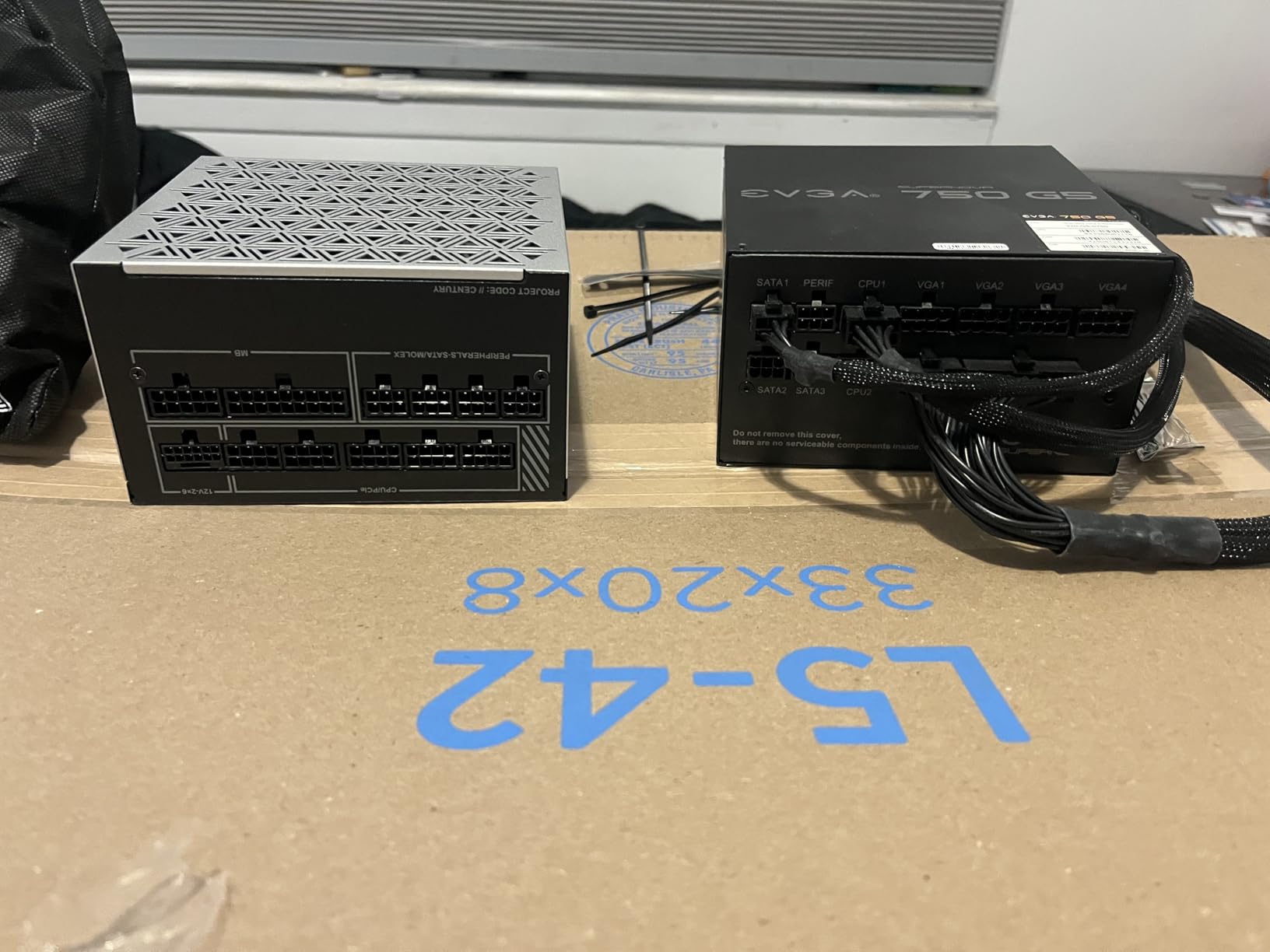 MONTECH Century II - 850W High-End ATX Gaming Power Supply - 80 Plus Gold & Cybenetics Platinum - Fully Modular - ATX 3.1 & PCIe 5.1 Ready with 12V-2x6 Cable - 10 Years Warranty - Customer Photo 5
