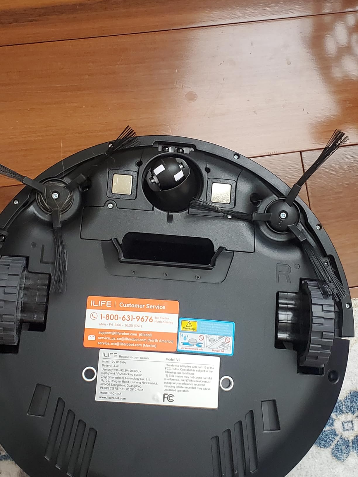ILIFE V2 Robot Vacuum Cleaner, Tangle-Free Suction, 120 Mins Runtime, Slim, Self-Charging Robotic Vacuum Cleaner, Ideal for Pet Hair and Hard Floors - Customer Photo 2