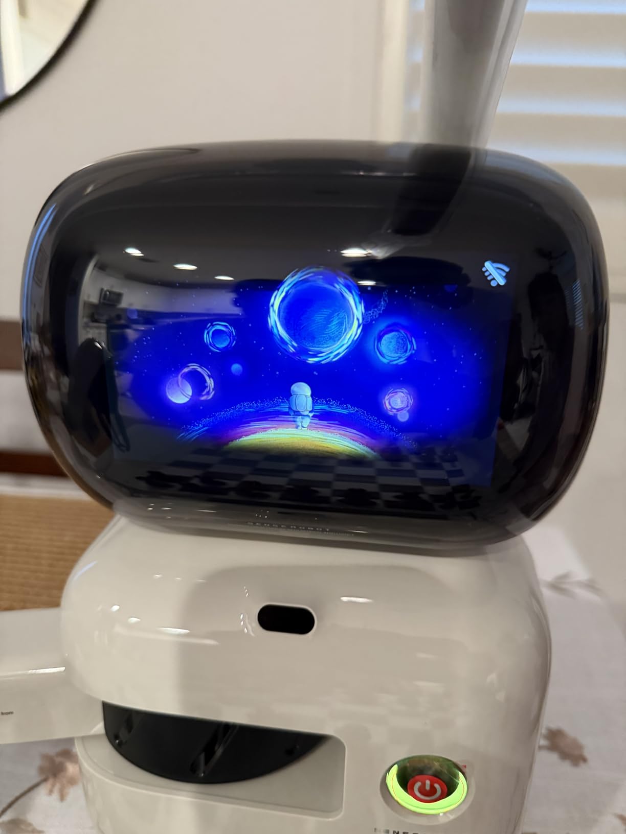 AI Chess Robot with Robotic Arm Electronic Computer Chess Board– 25 AI Levels, 1200+ Exercises, Endgame Trainer, Classic Game Replay, Voice Coaching, Lichess Integration - Customer Photo 4