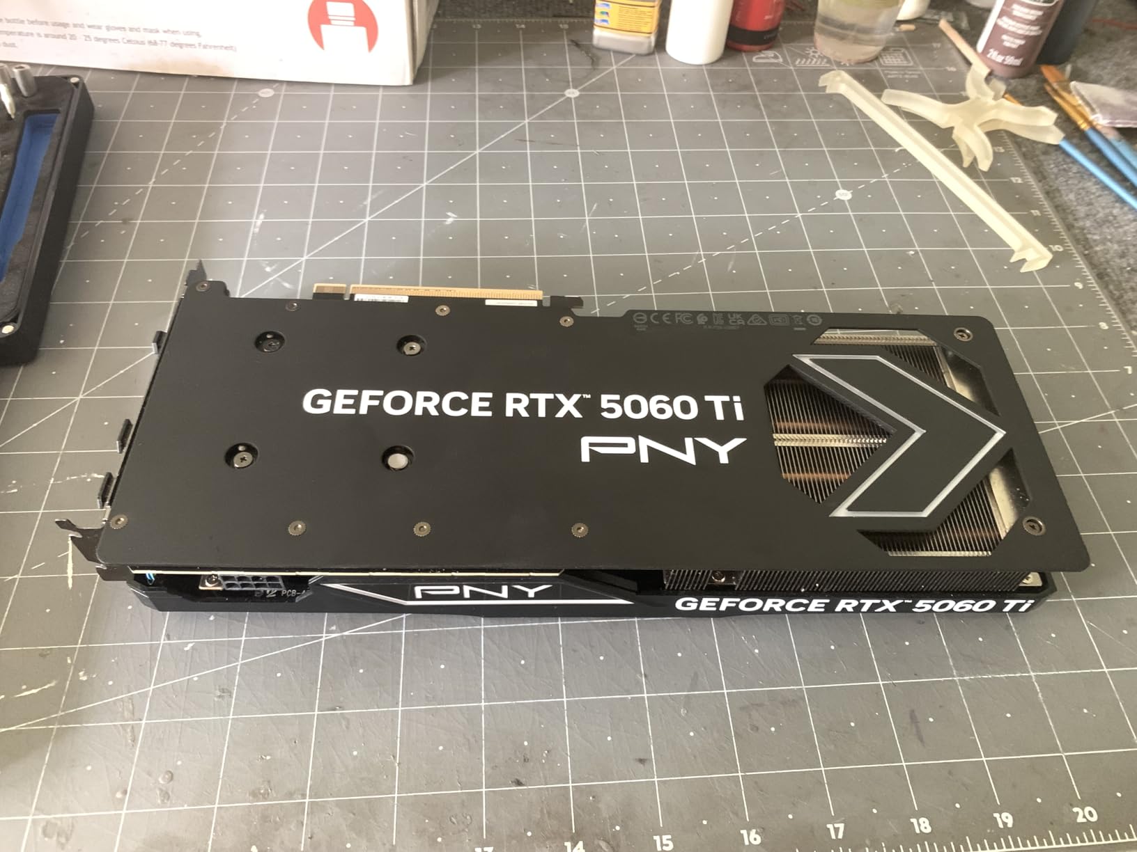 PNY NVIDIA GeForce RTX™ 5060 Ti Epic-X™ ARGB OC Triple Fan, Graphics Card (8GB GDDR7, 128-bit, Boost Speed: 2692 MHz, SFF-Ready, PCIe® 5.0, HDMI®/DP 2.1, 2-Slot, NVIDIA Blackwell Architecture, DLSS 4) - Customer Photo 3