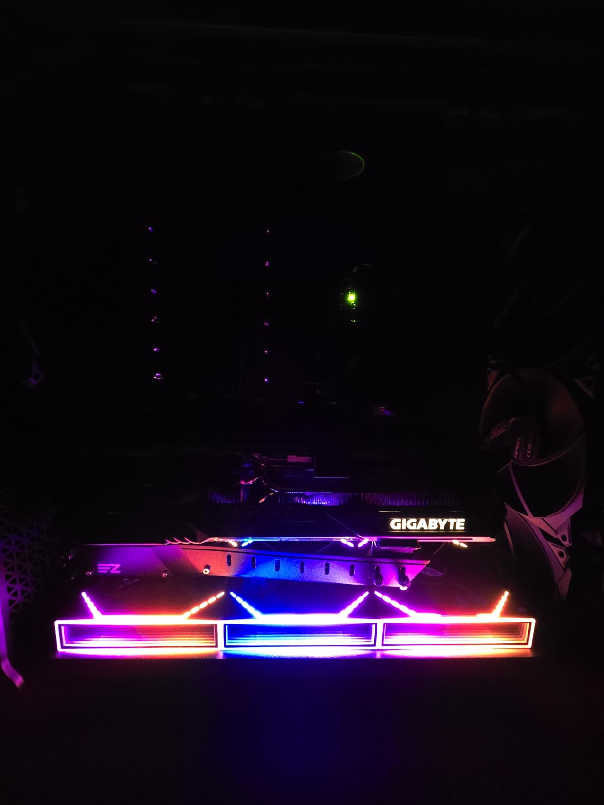Thermalright TL-M12Q X3 120mm PC Case Fans, 2000RPM, 68.9CFM, 3-Pack | Clean Daisy Chain Wiring, PWM/ARGB Sync, Infinity Mirror Lighting customer photo 2