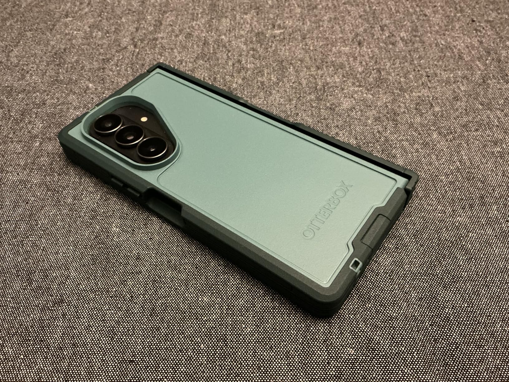 Samsung Galaxy Z Fold7 Cell Phone, 512GB AI Smartphone, Unlocked Android, AI Photo Edits, Large Screen, Long Battery Life, 2025, US 1 Yr Manufacturer Warranty, Blue Shadow - Customer Photo 2