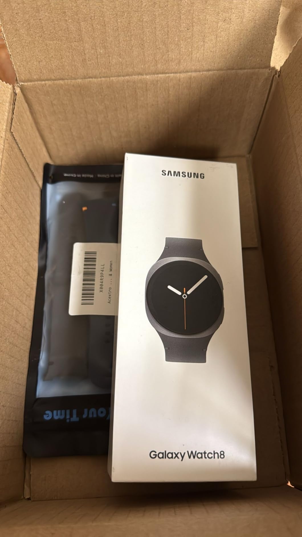 Samsung Galaxy Watch 8 (2025) 40mm LTE Smartwatch, Cushion Design, Fitness Tracker, Sleep Coaching, Running Coach, Energy Score, Heart Rate Tracking, Silver [US Version, 2 Yr Warranty] - Customer Photo 3