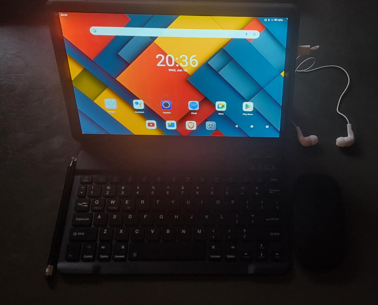 Tablet, 11 Inch Android 14 Tablets, 14GB RAM+64GB ROM (TF 1TB) with Octa-Core, 6800mAh, Widevine L1, WiFi 6, 8 in 1 Tablet with Keyboard, Mouse, Protective Case, Stylus, Headset, Charger- Black - Customer Photo 2