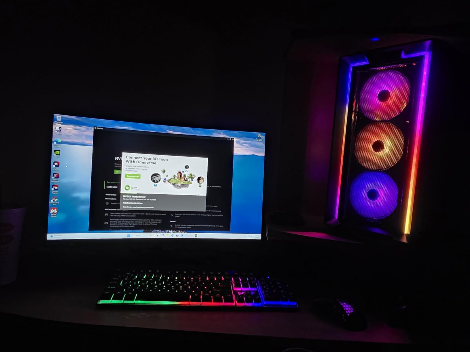 Skytech Gaming Azure 3 Gaming PC, AMD Ryzen 7 5700 3.7GHz, NVIDIA RTX 5060, 1TB NVMe SSD, 32GB DDR4 RAM 3200, 650W Gold PSU, Wi-Fi, Win 11, Desktop - Customer Photo 4