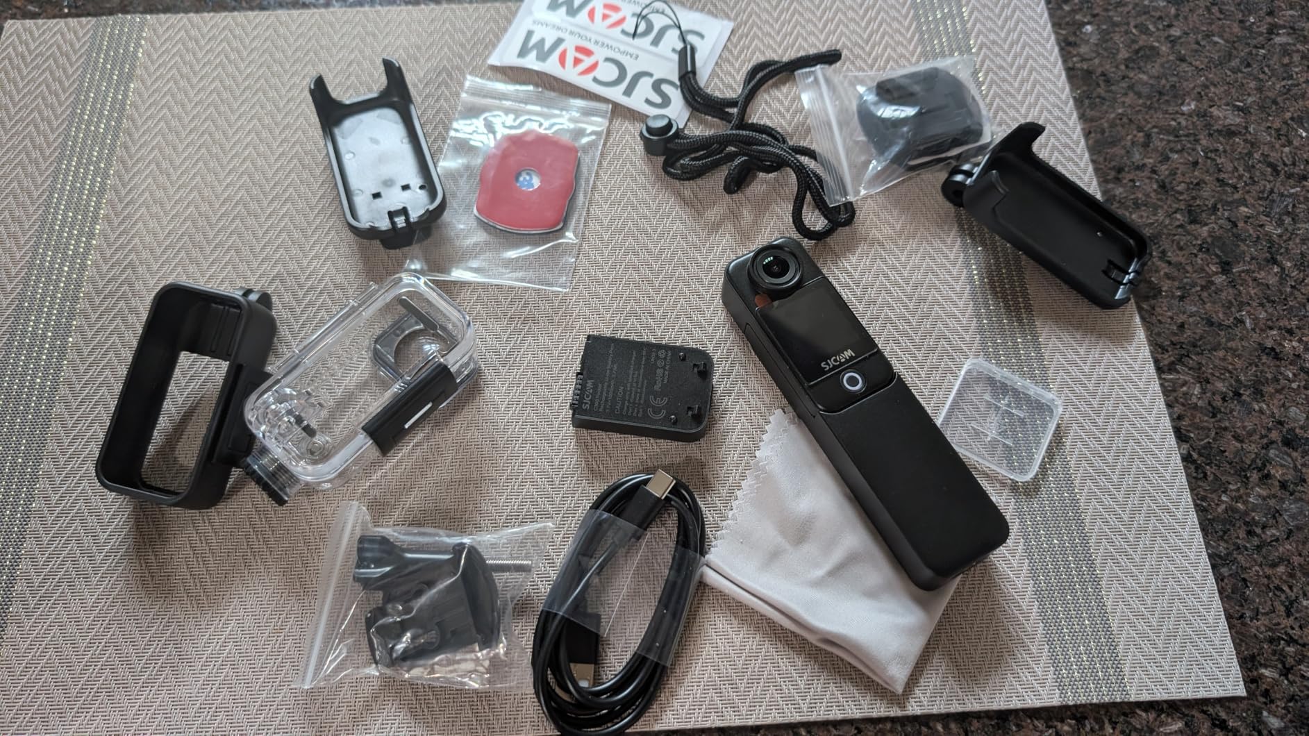 SJCAM C300 Pocket Travel Action Camera 4K,7Hour Power,154° Wide FOV Video Recording,6-Axis Stabilization,Dual-Touch Screen Body Camera,30M Waterproof,Vlogging and Youtube Live Streaming,Black 64G card - Customer Photo 3