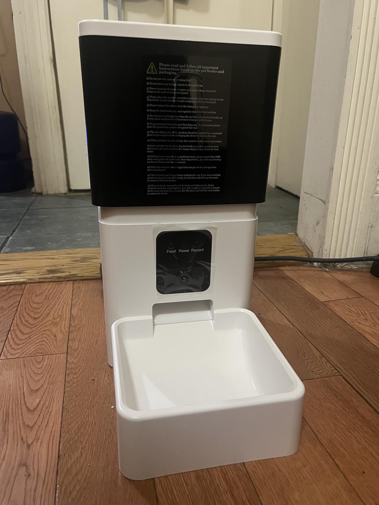 Automatic Dog Feeder with Camera: 8L/33 Cups 5G WiFi Timed Food Dispenser for Medium Dogs - 1080P HD Night Vision Video Recording 2-Way Audio APP Control - Customer Photo 2