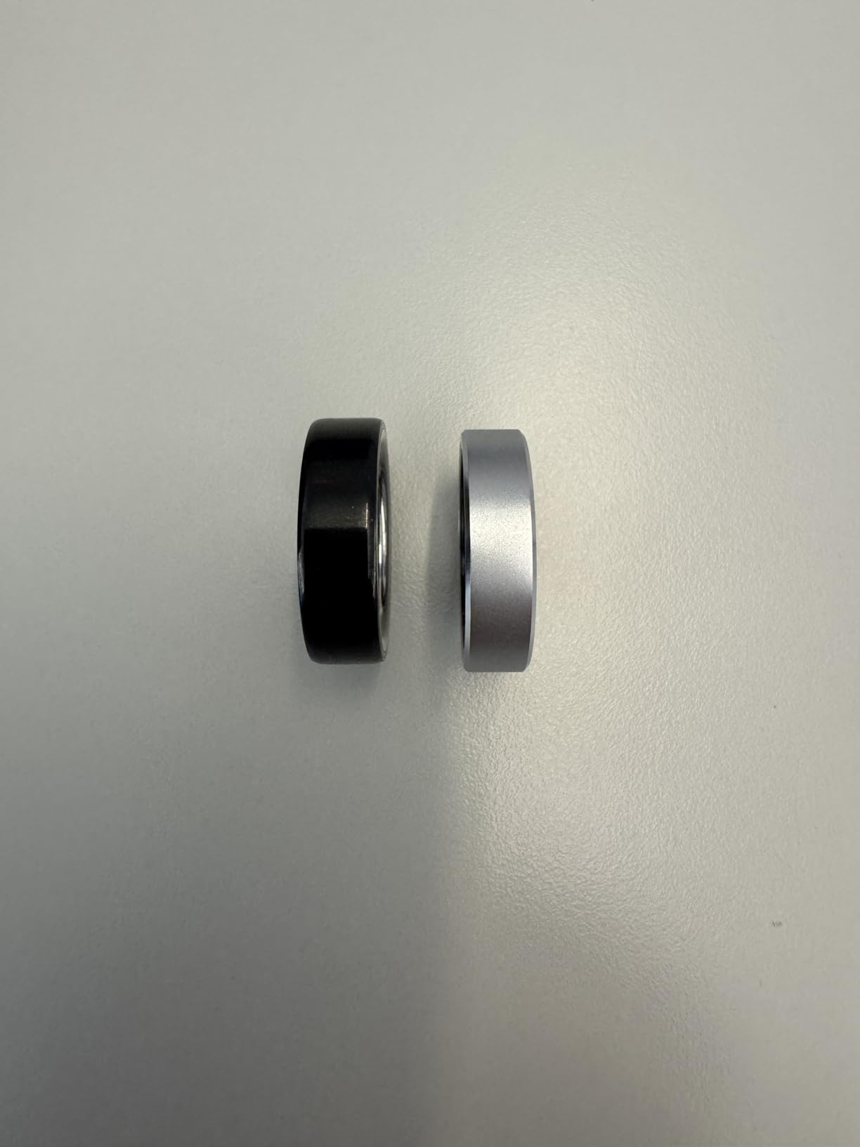Smart Health Ring 2.0 for Women Men, Slim Scratch & Fingerprint Resistant Design,Efficient Chip Fitness Tracker, Monitors Heart, Blood Oxygen & Pressure, Sleep, Steps, Waterproof, iOS & Android, BK 8 - Customer Photo 2