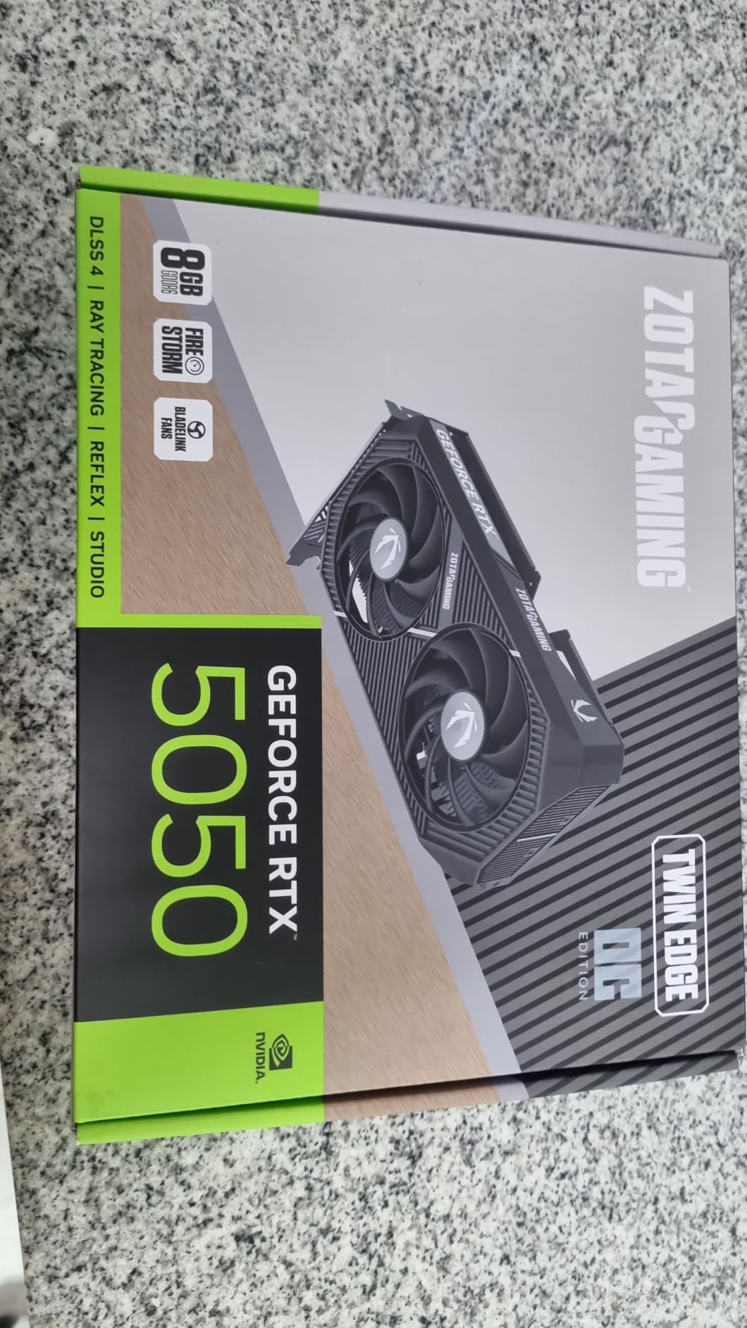 ZOTAC Gaming GeForce RTX 5050 Twin Edge OC DLSS 4 8GB GDDR6 128-bit 20 Gbps PCIE 5.0 Gaming Graphics Card, SFF-Ready Compact Card, ZT-B50500H-10M - Customer Photo 1
