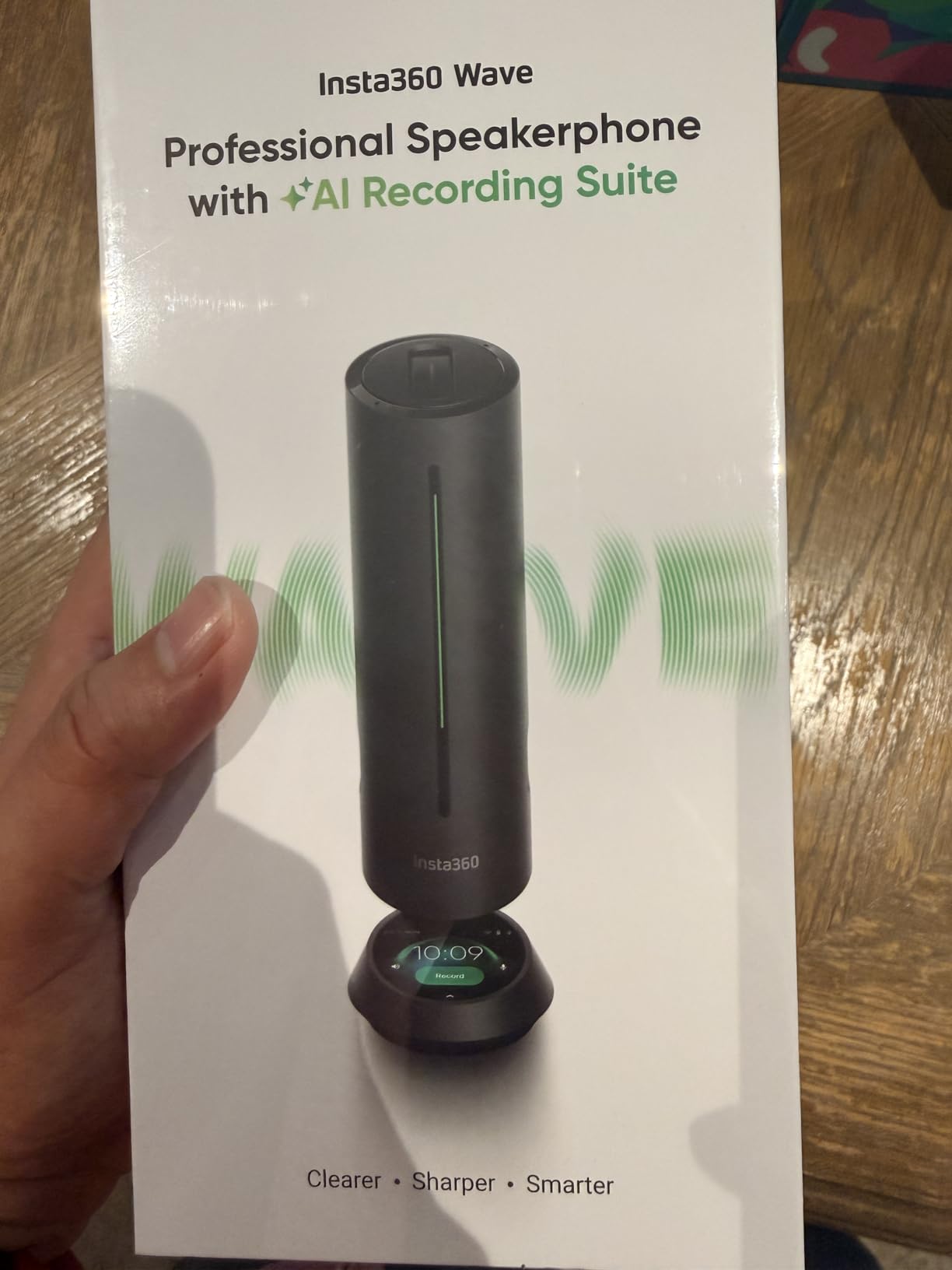 Insta360 Wave - AI Speakerphone, Bluetooth, Voice Recorder, 8 Noise-Canceling Mics w/Beamforming, AI Transcript & Summary, Support 99 Languages, 32GB Storage, Meetings, Podcasts, Livestreams - Customer Photo 1